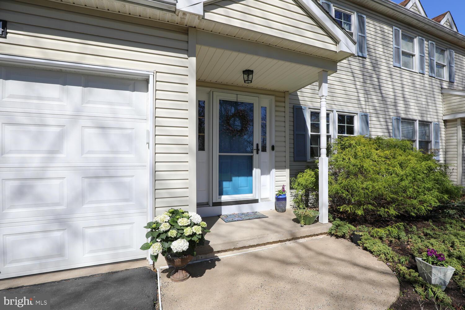 FIELDSTONE PLACE - Residential