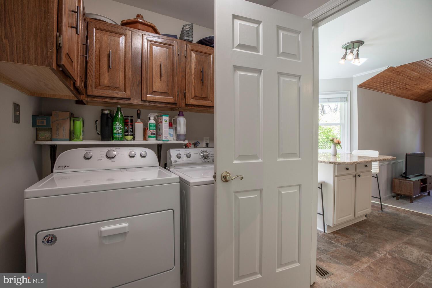 FIELDSTONE PLACE - Residential