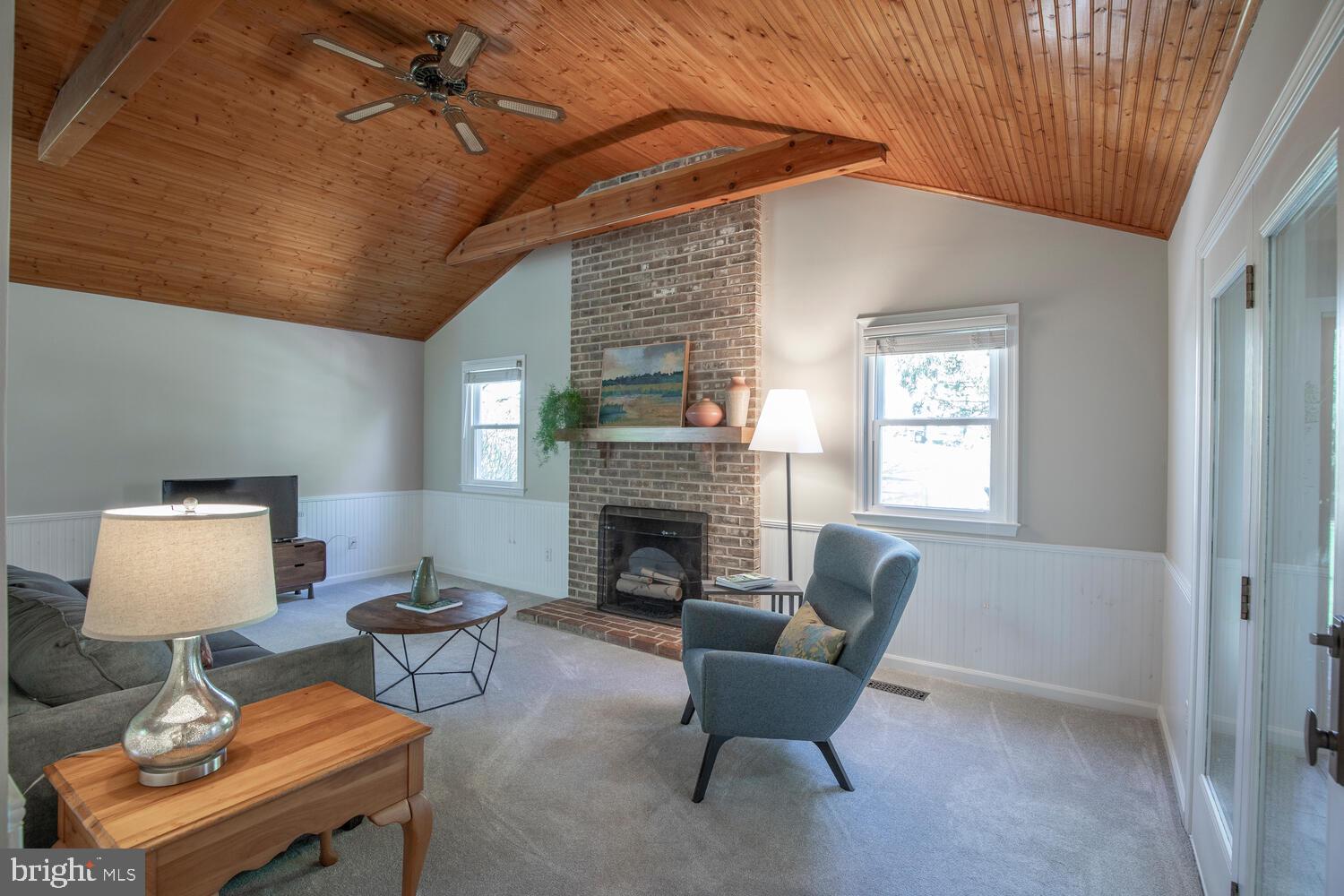 FIELDSTONE PLACE - Residential