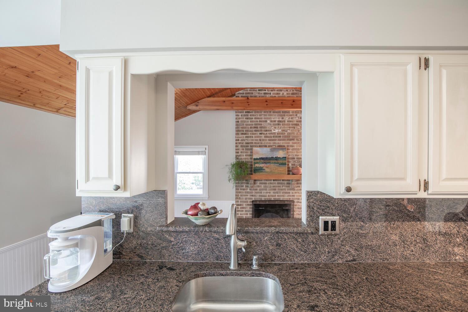 FIELDSTONE PLACE - Residential