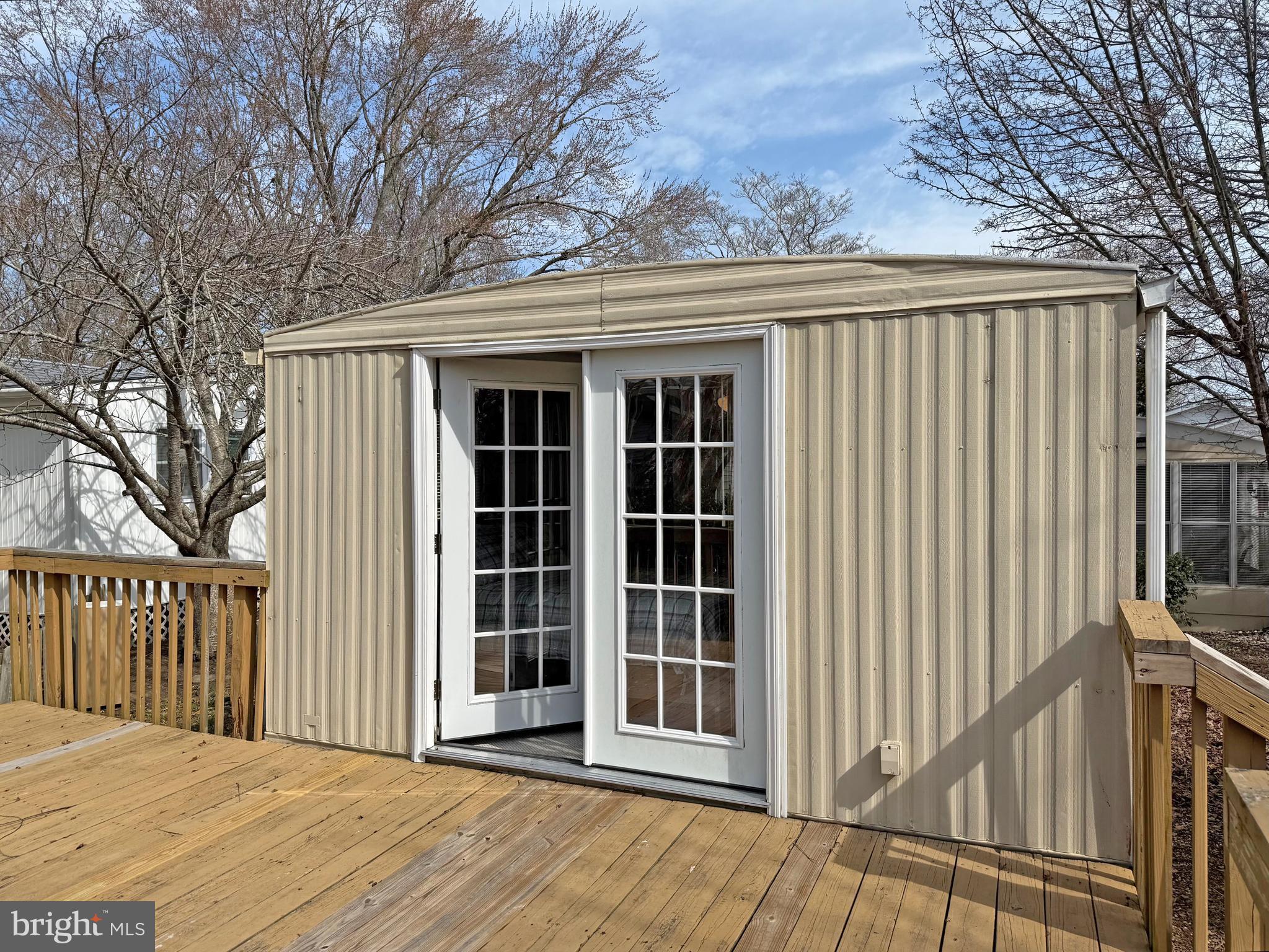 CAMELOT MHP - Residential