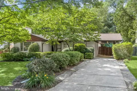 5512 Uppingham Street, Chevy Chase, MD MLS: MDMC2240254