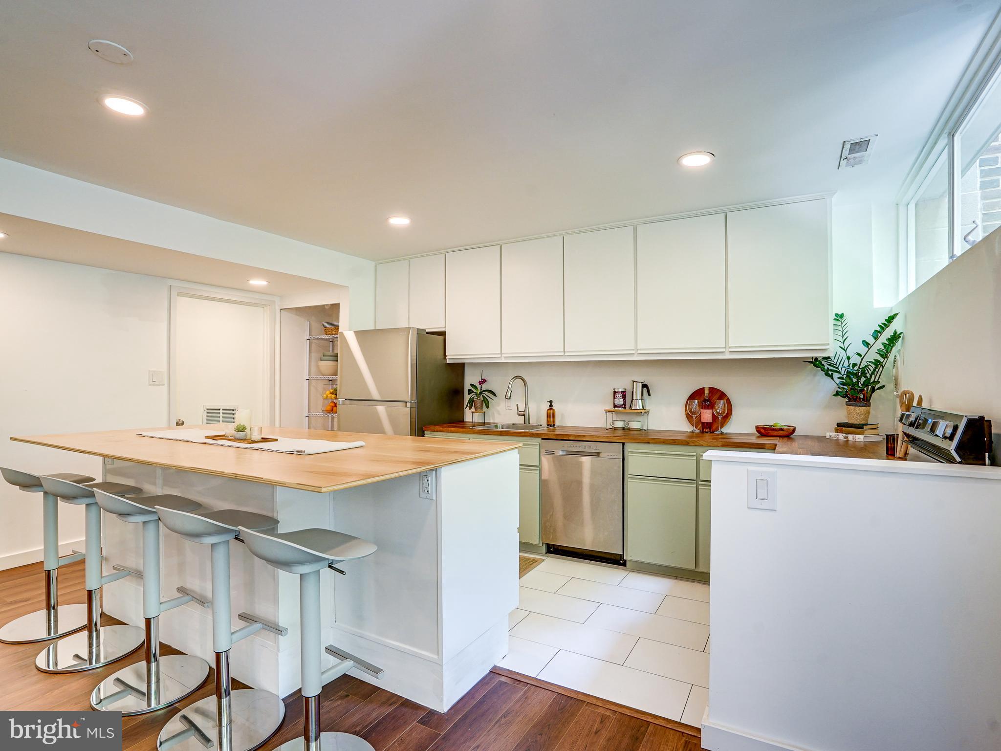 HICKORY CLUSTER - Residential