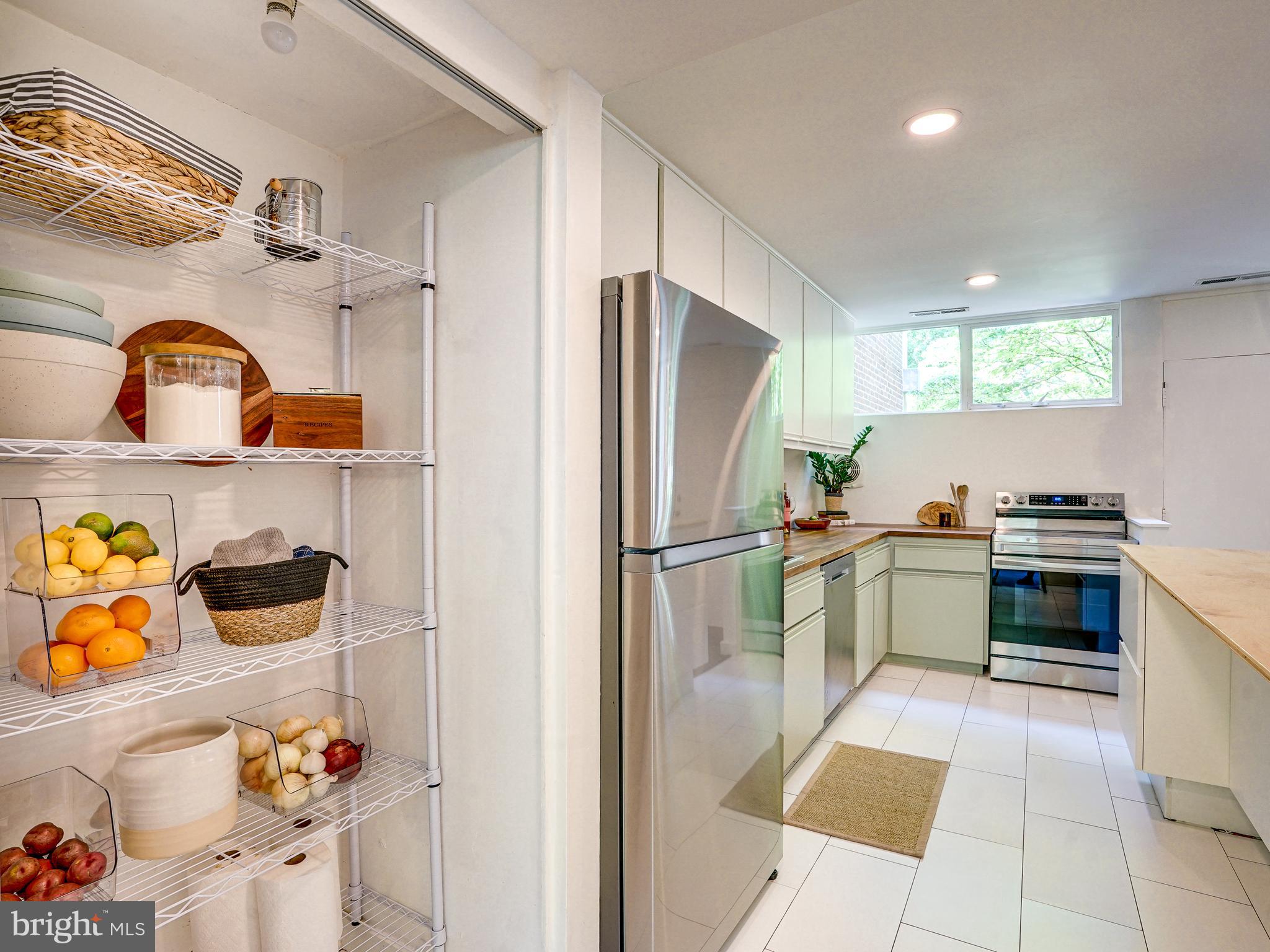 HICKORY CLUSTER - Residential