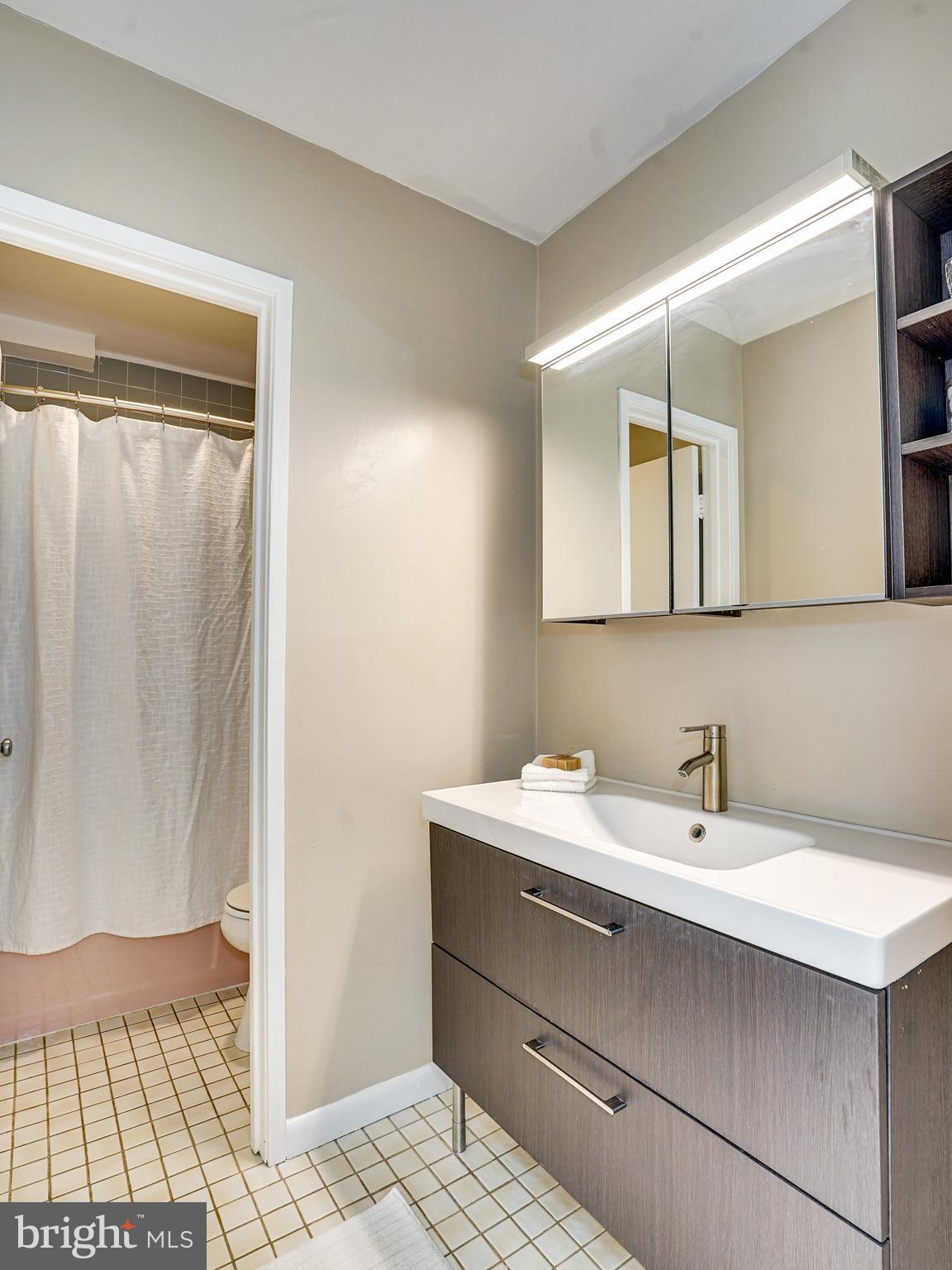 HICKORY CLUSTER - Residential