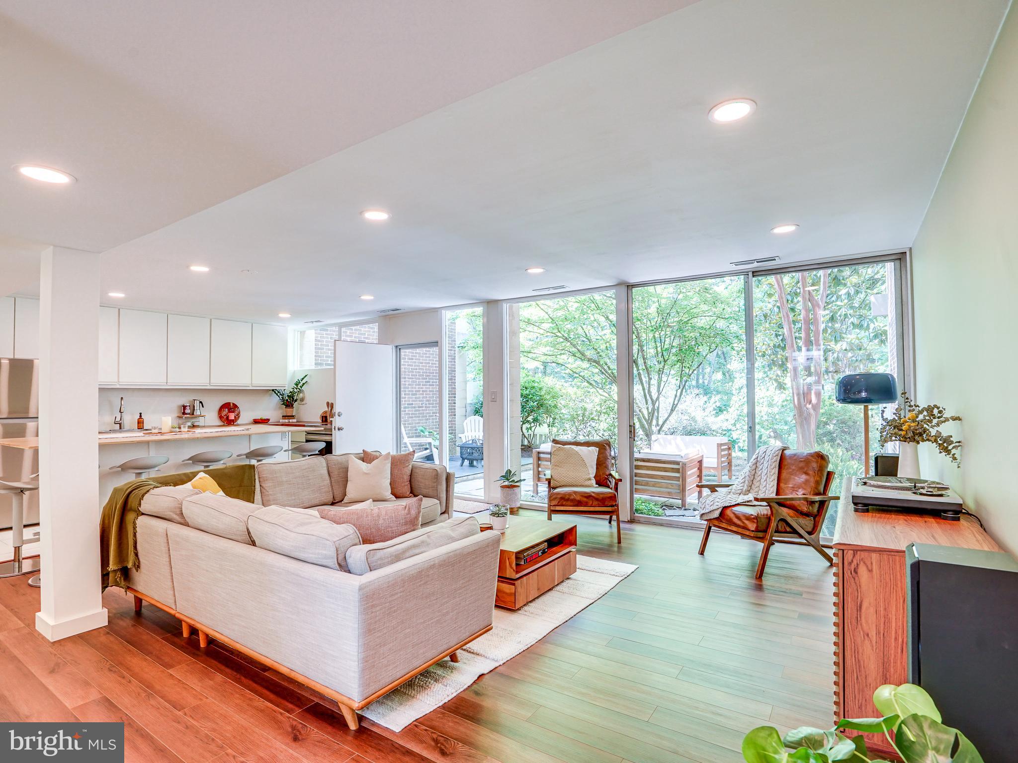 HICKORY CLUSTER - Residential