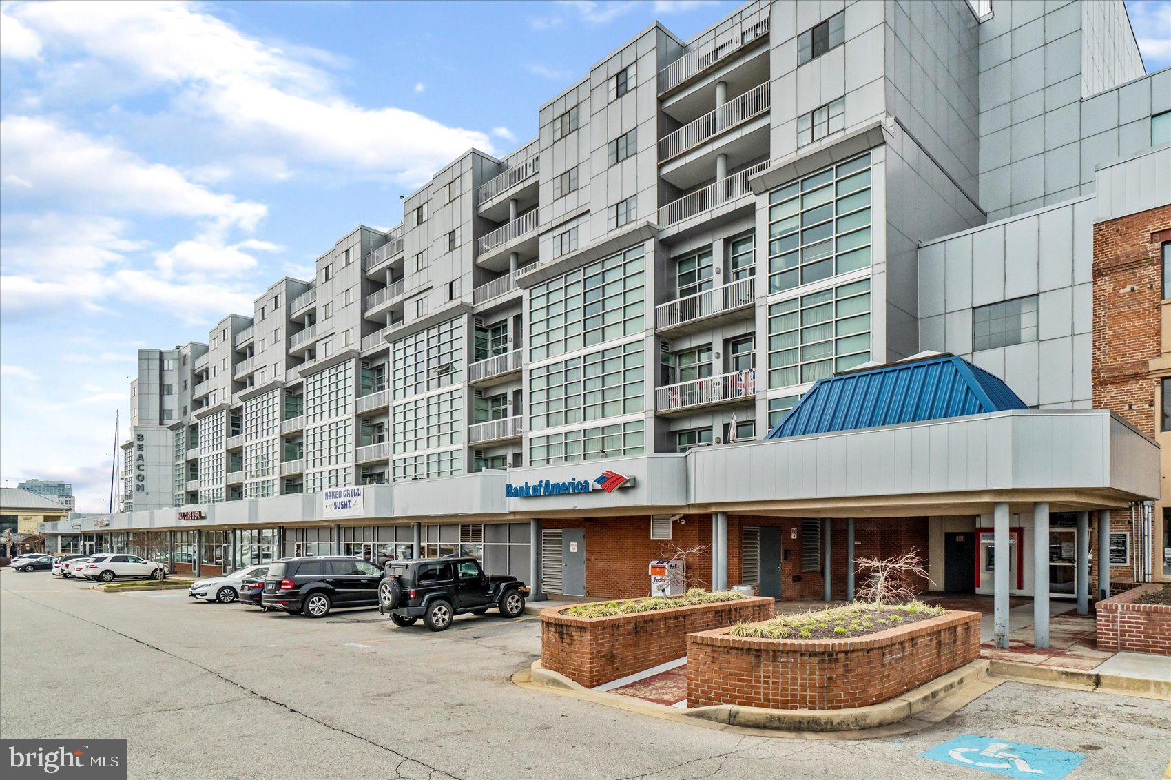 LIGHTHOUSE POINT EAST - Residential