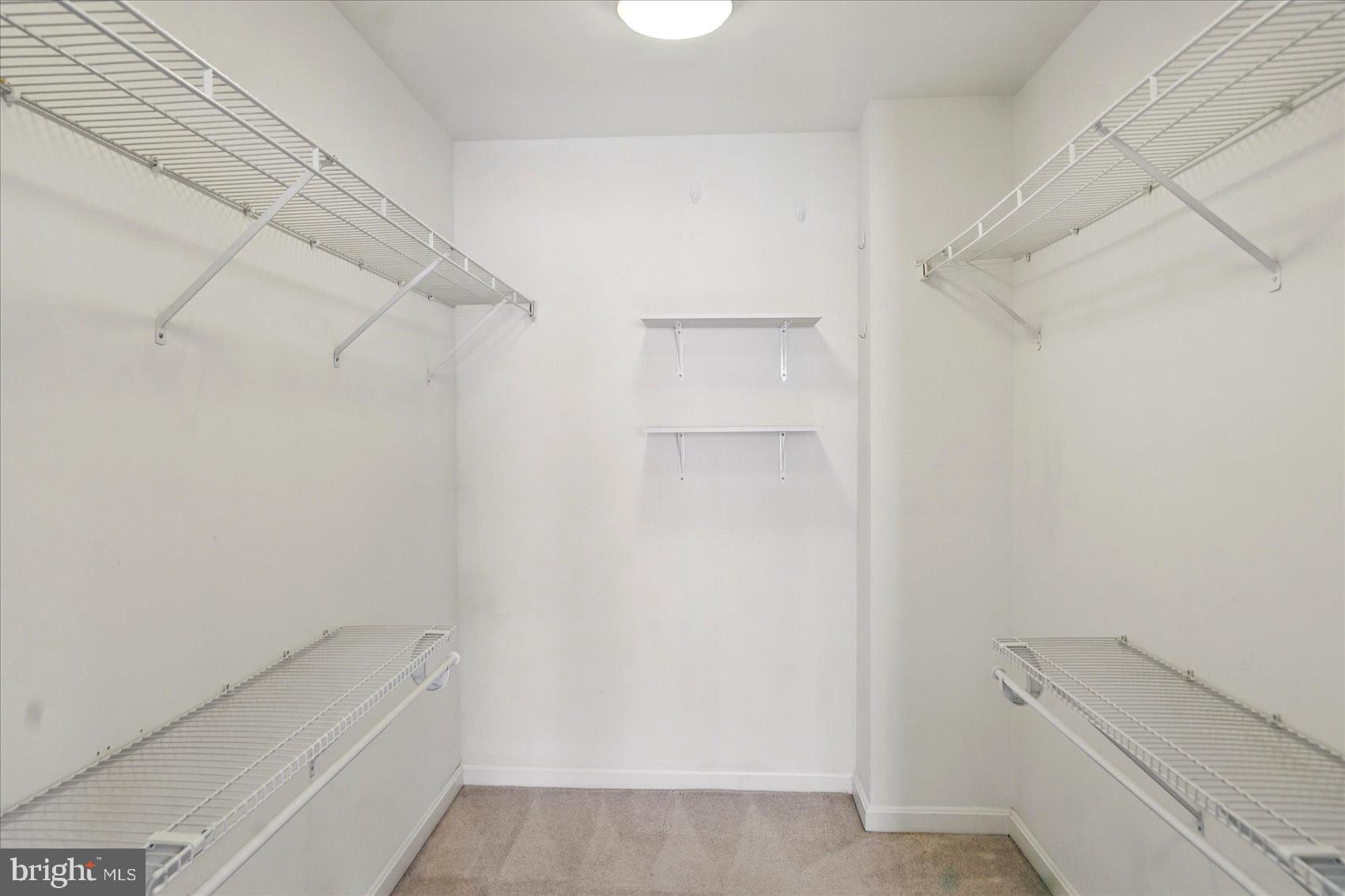 LIGHTHOUSE POINT EAST - Residential