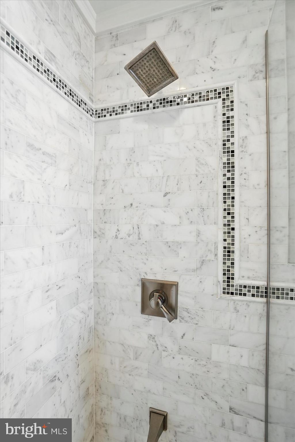 LIGHTHOUSE POINT EAST - Residential