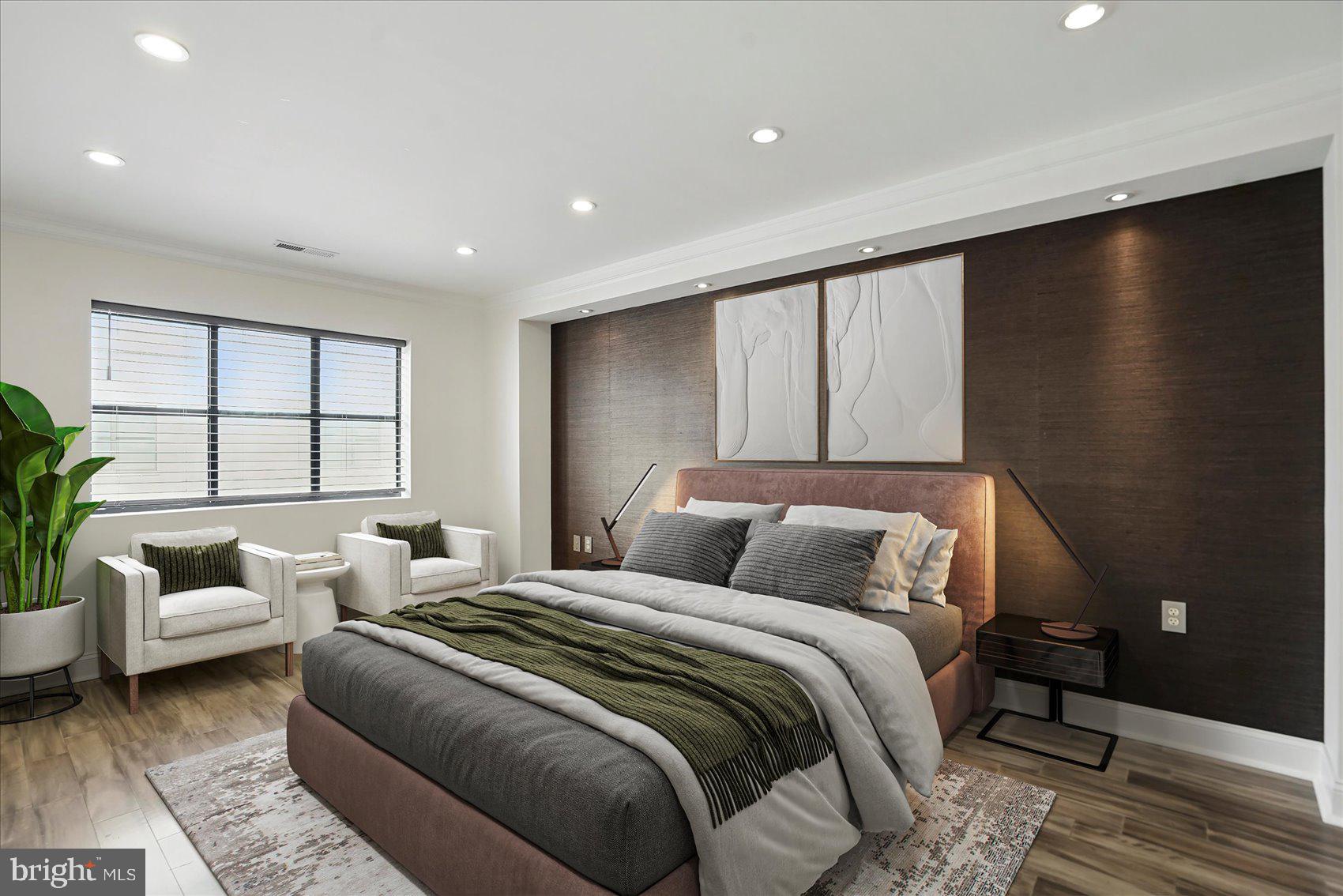 LIGHTHOUSE POINT EAST - Residential