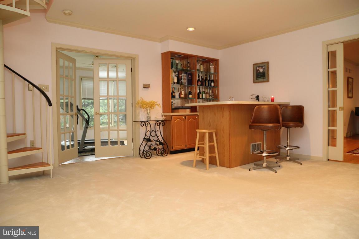SCHOOL LANE HILLS - Residential