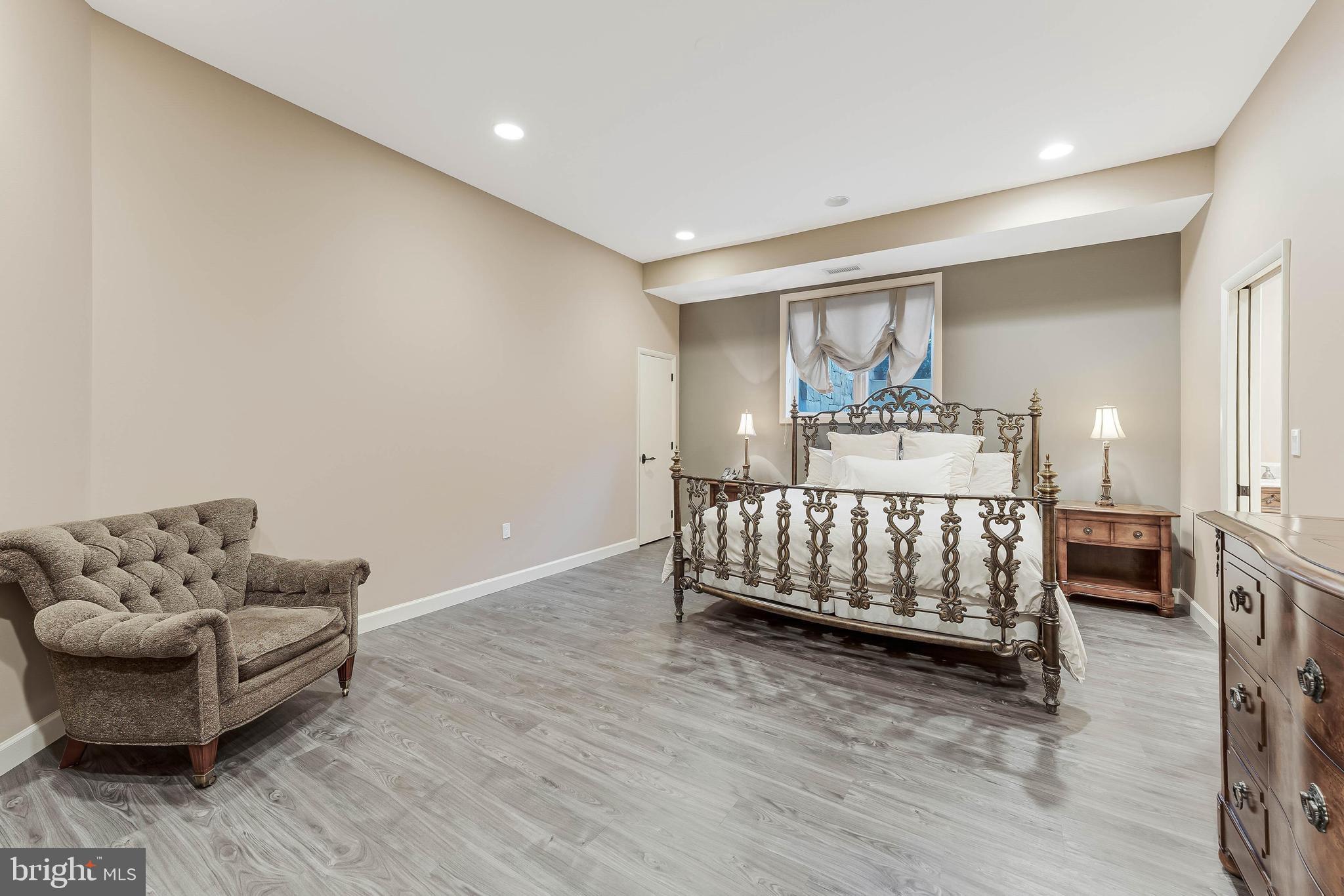 POTOMAC VIEW ESTATES - Residential