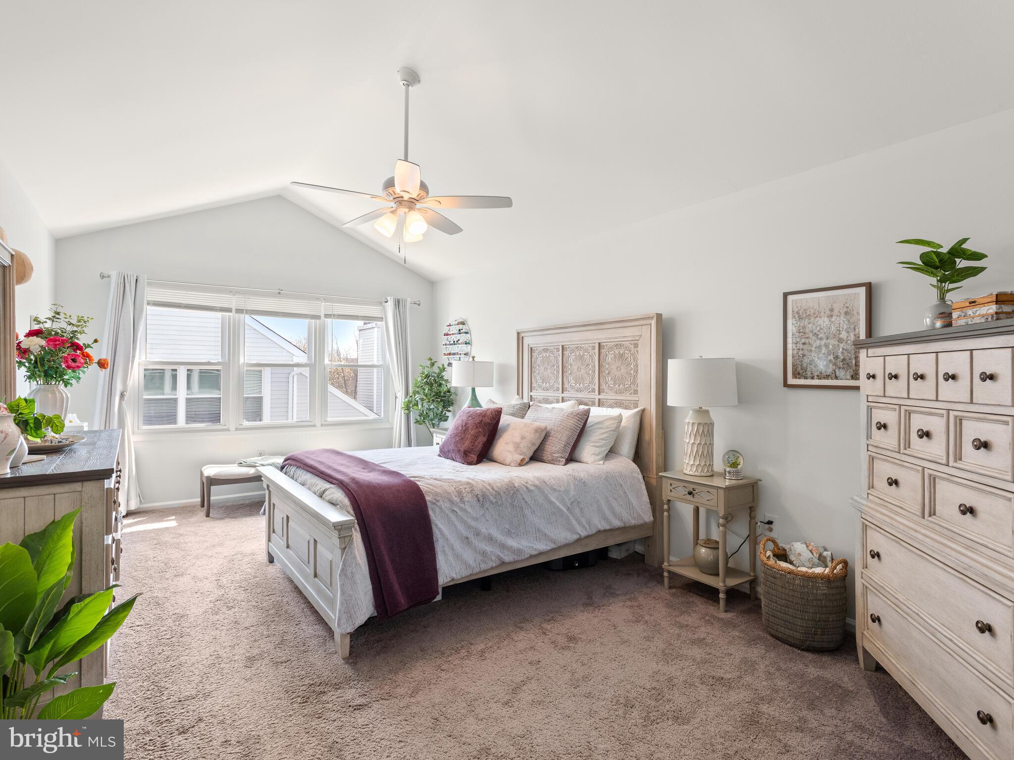 MONTGOMERY GREENE - Residential