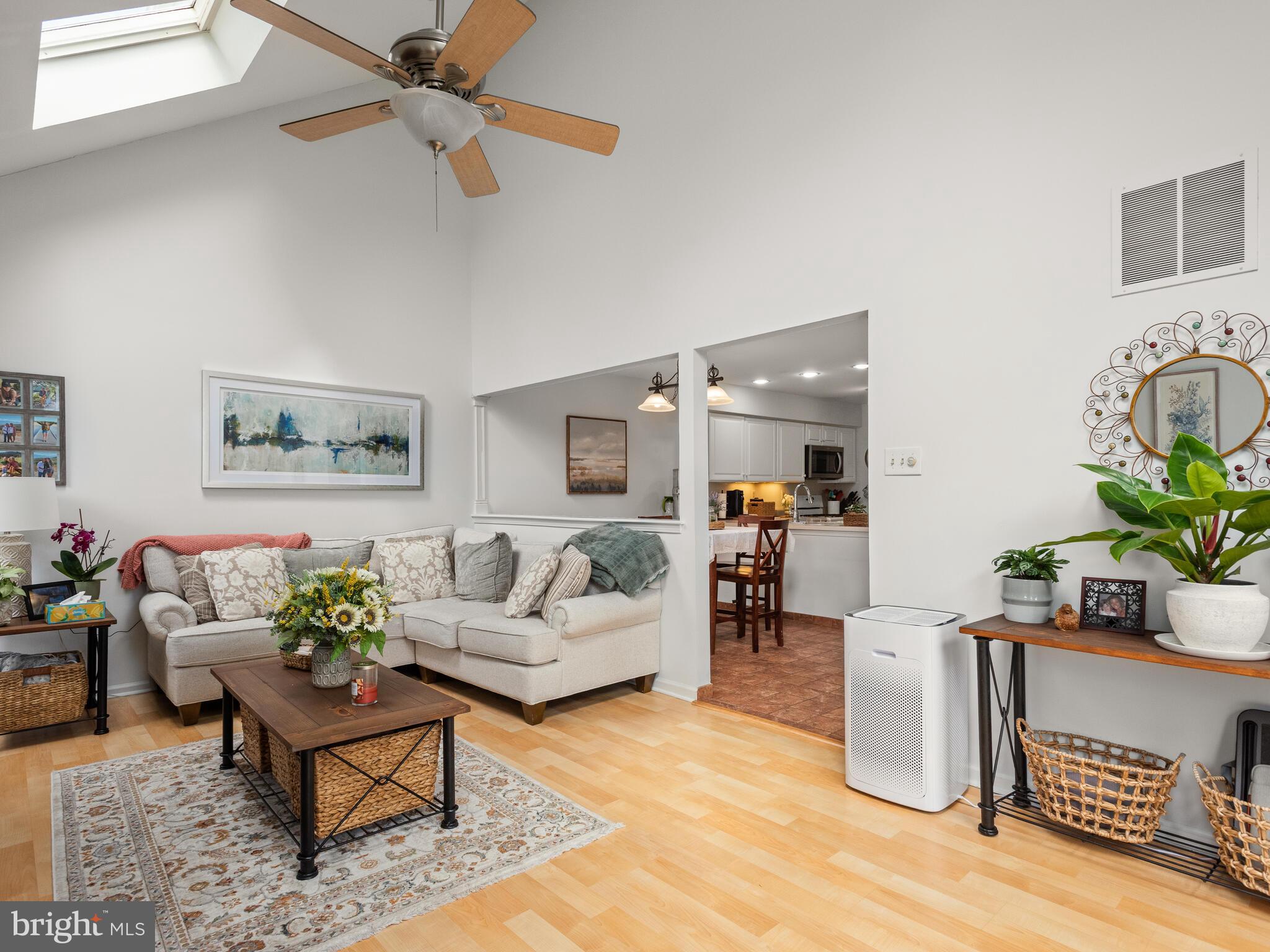 MONTGOMERY GREENE - Residential