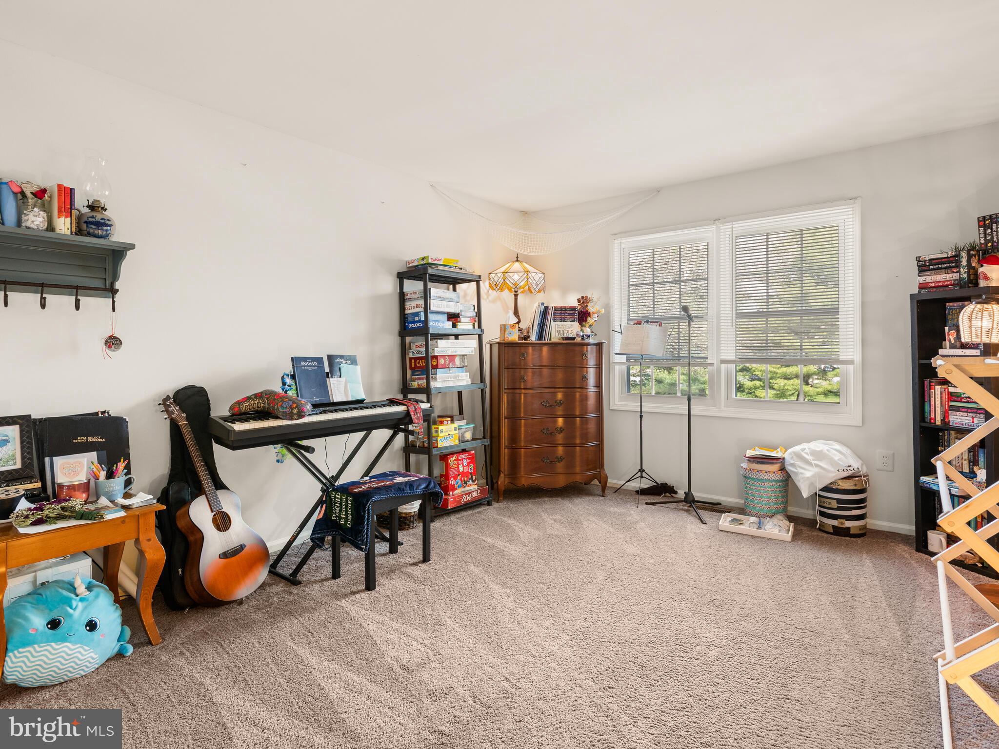 MONTGOMERY GREENE - Residential