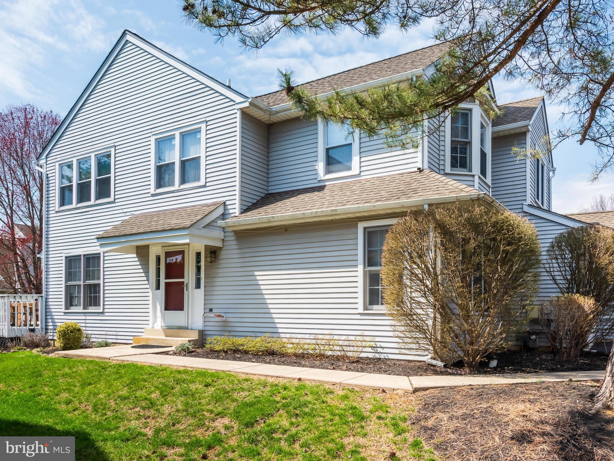 MONTGOMERY GREENE - Residential