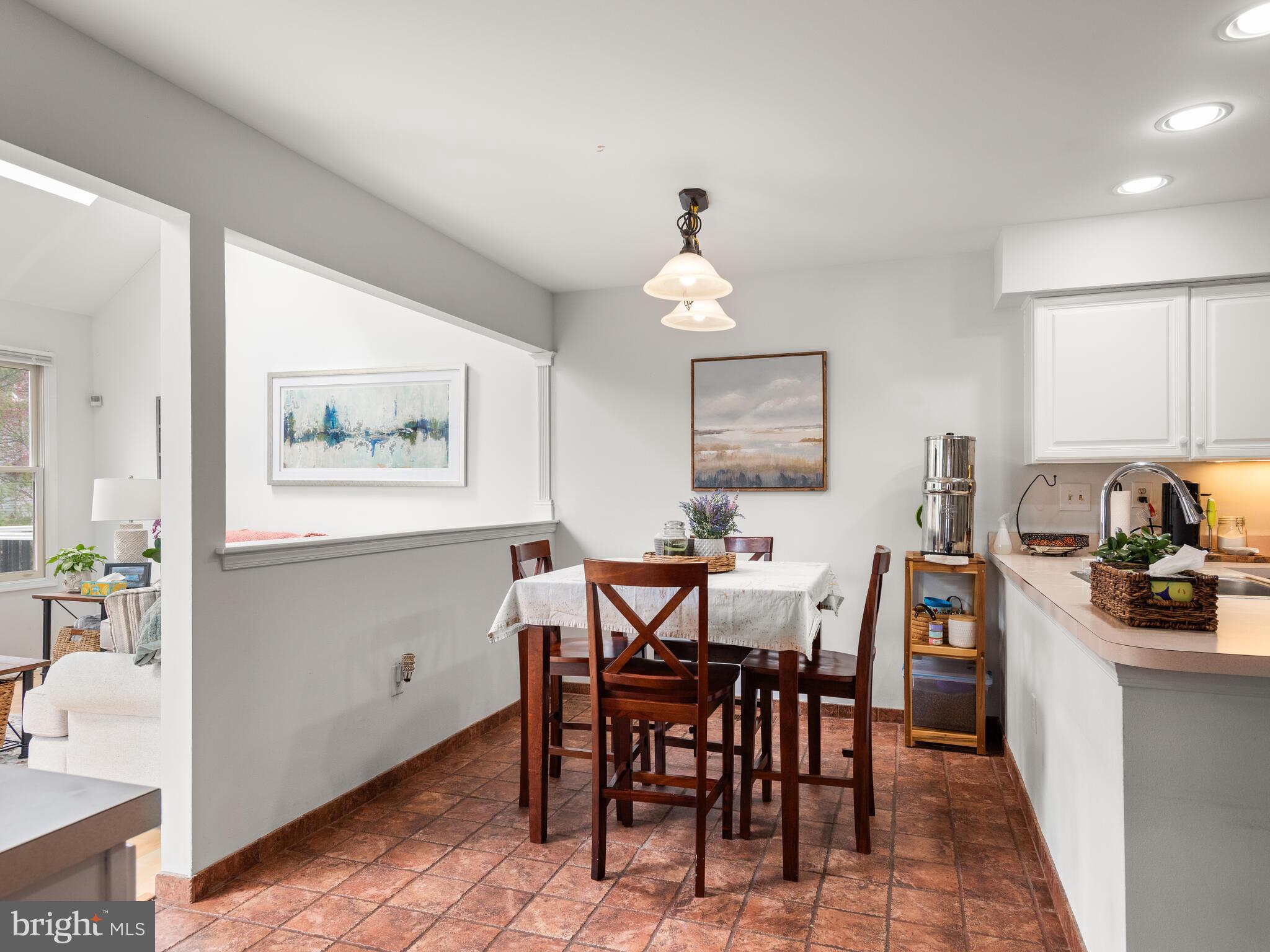 MONTGOMERY GREENE - Residential