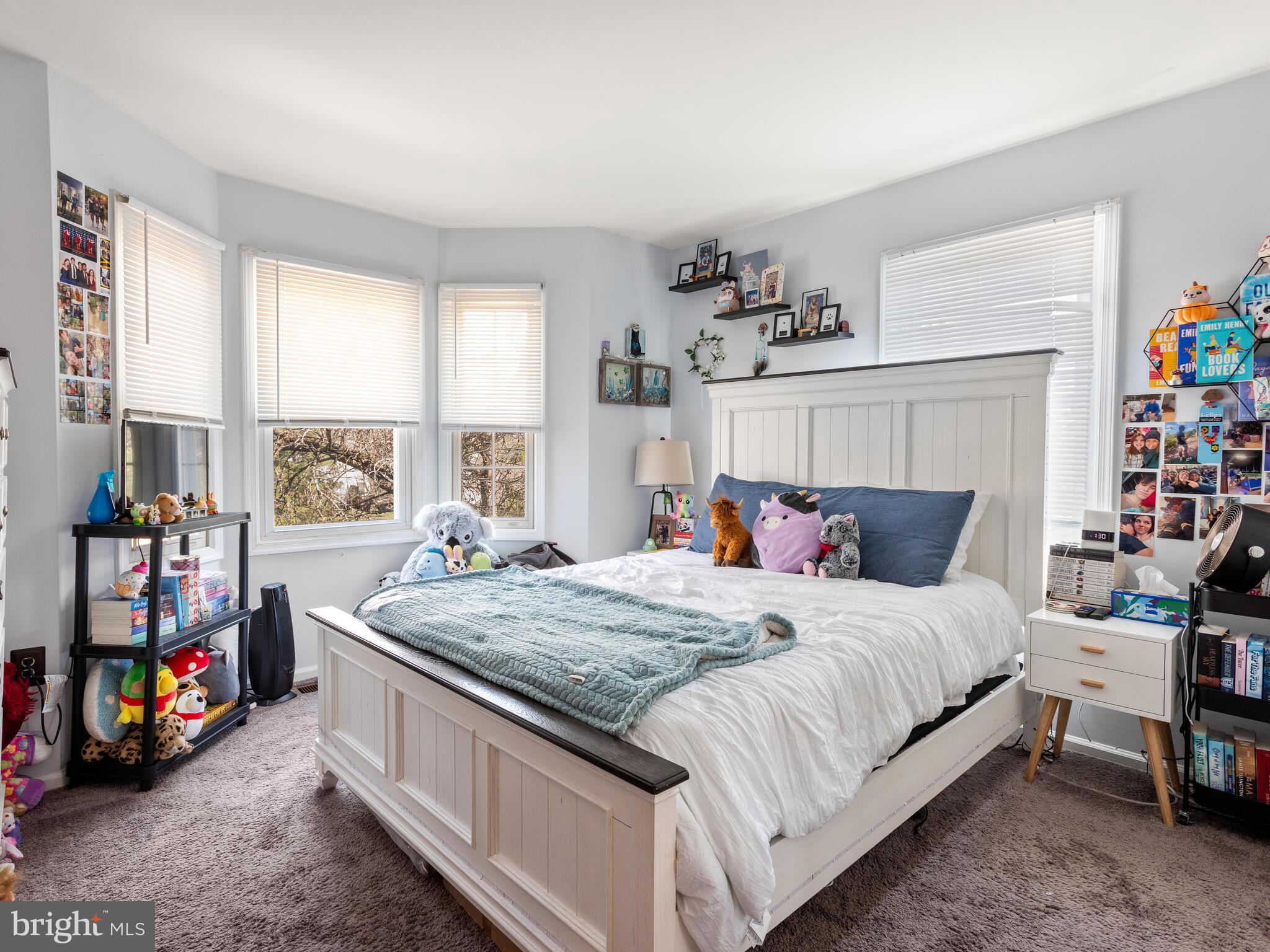 MONTGOMERY GREENE - Residential