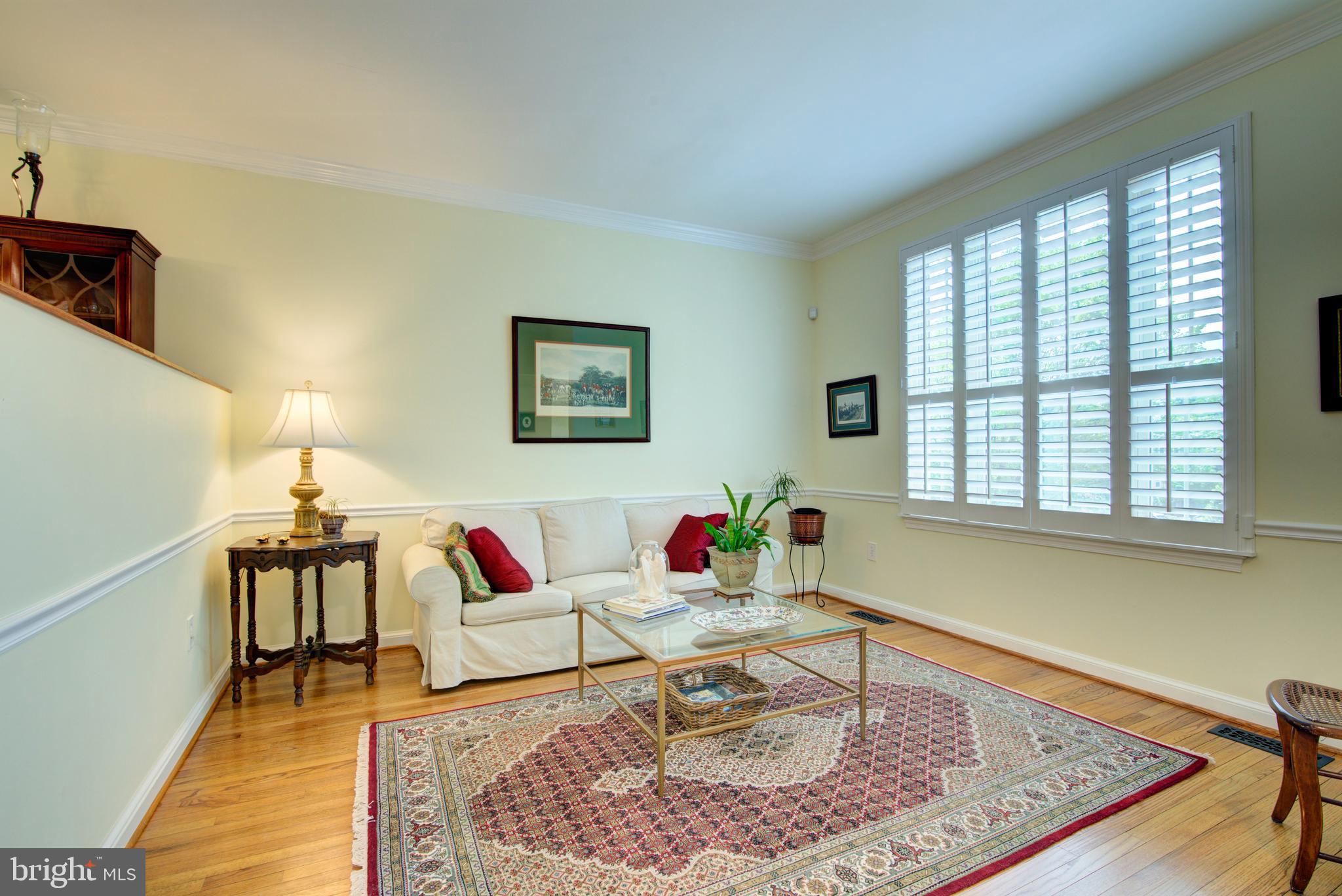 1427 MCLEAN MEWS COURT