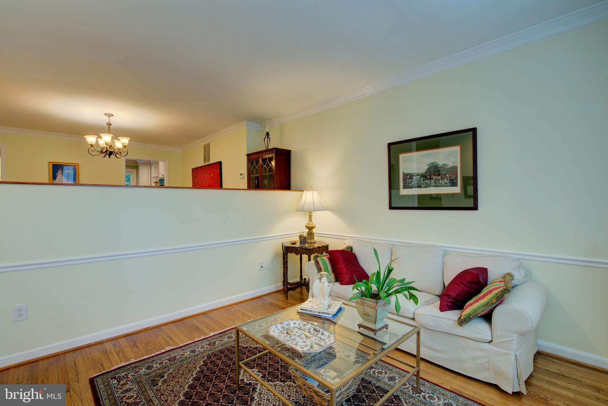 1427 MCLEAN MEWS COURT