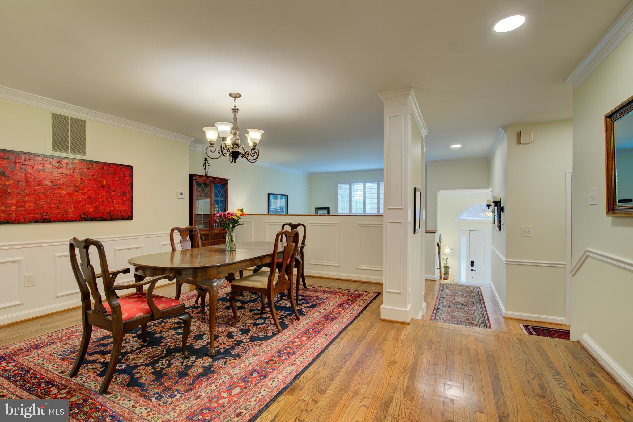 1427 MCLEAN MEWS COURT