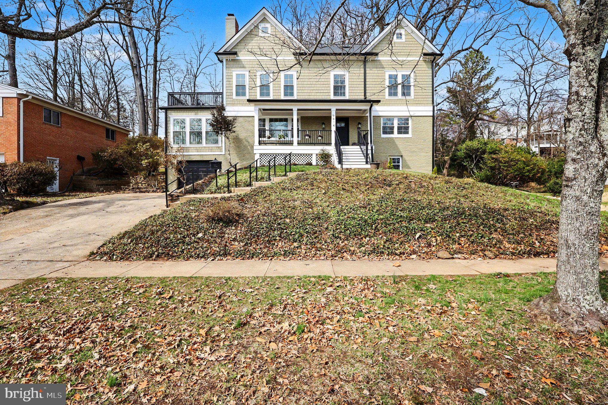 9414 WADSWORTH DRIVE