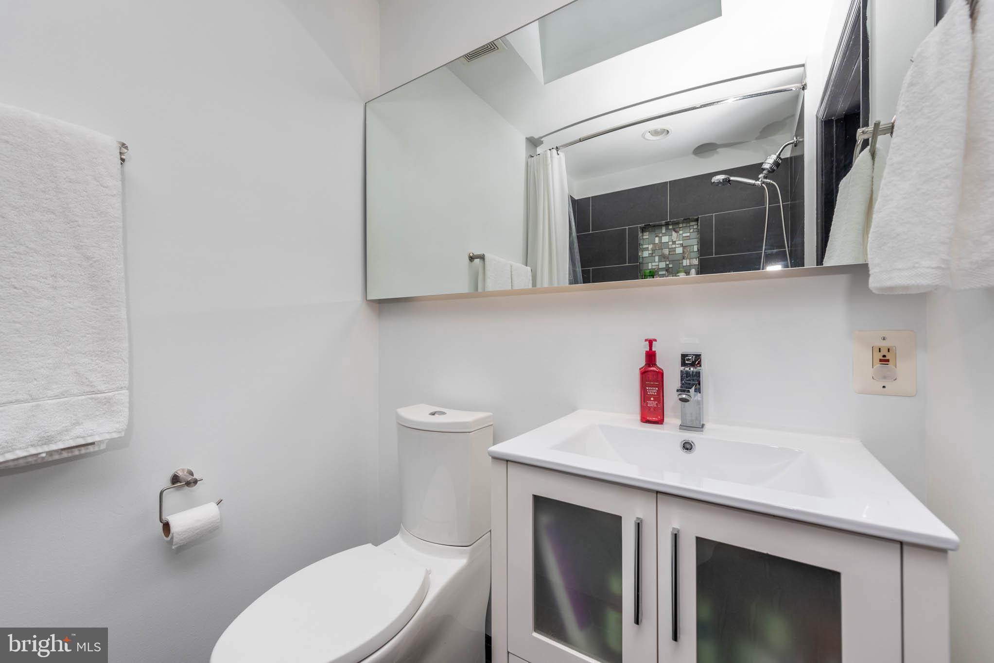 HIGHLANDTOWN - Residential
