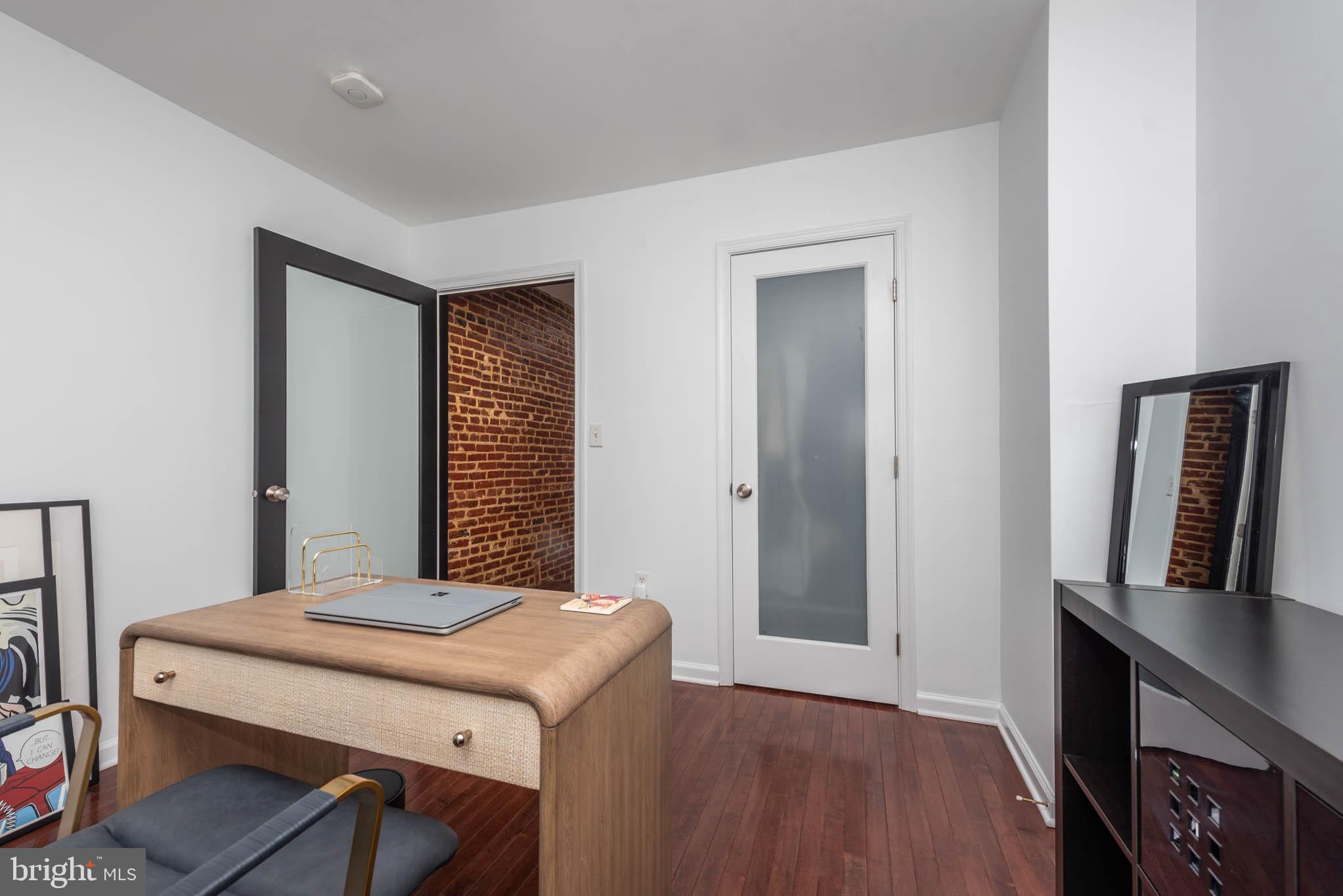 HIGHLANDTOWN - Residential