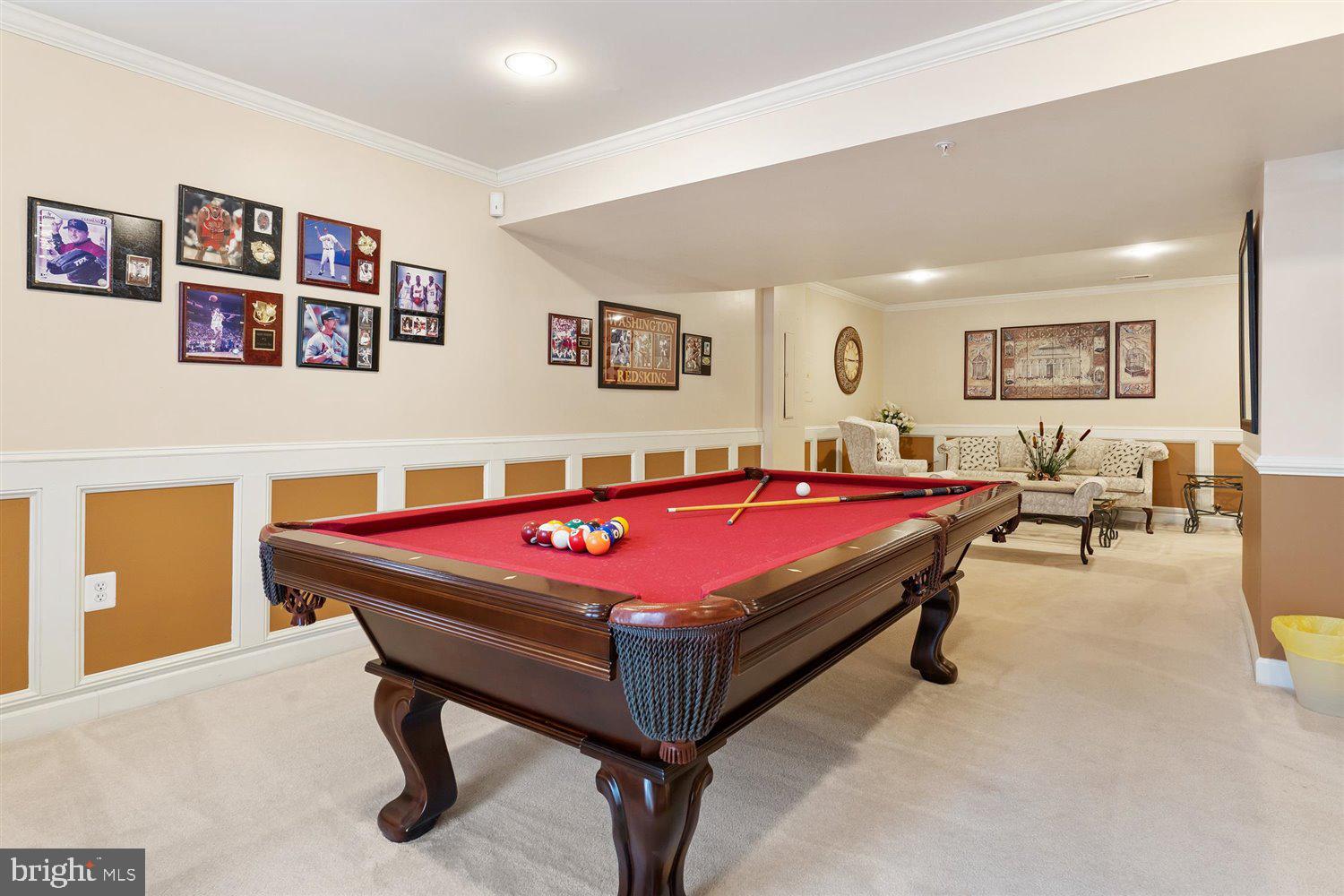 WELLINGTON - Residential