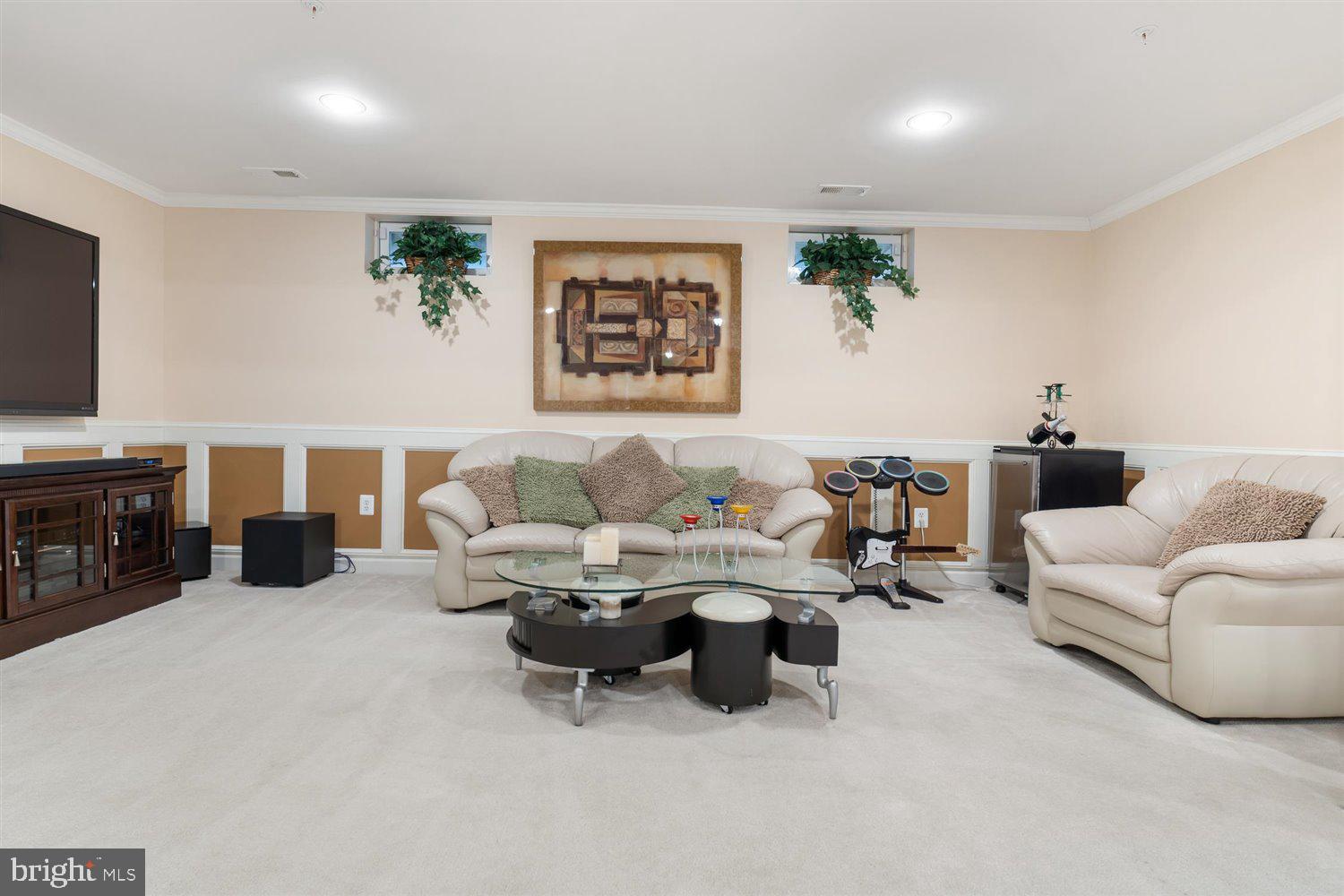 WELLINGTON - Residential