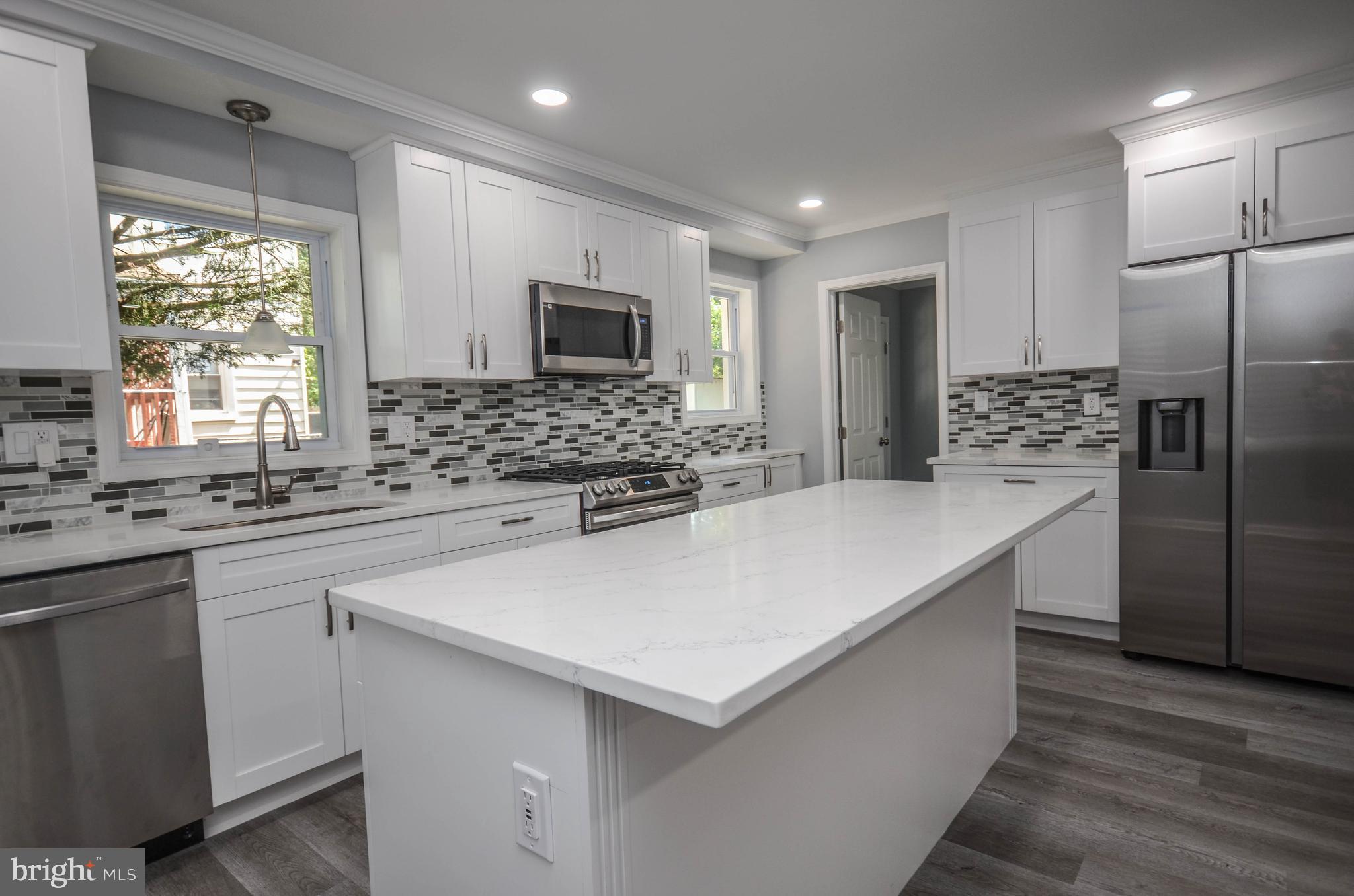 LANDOVER HILLS - Residential