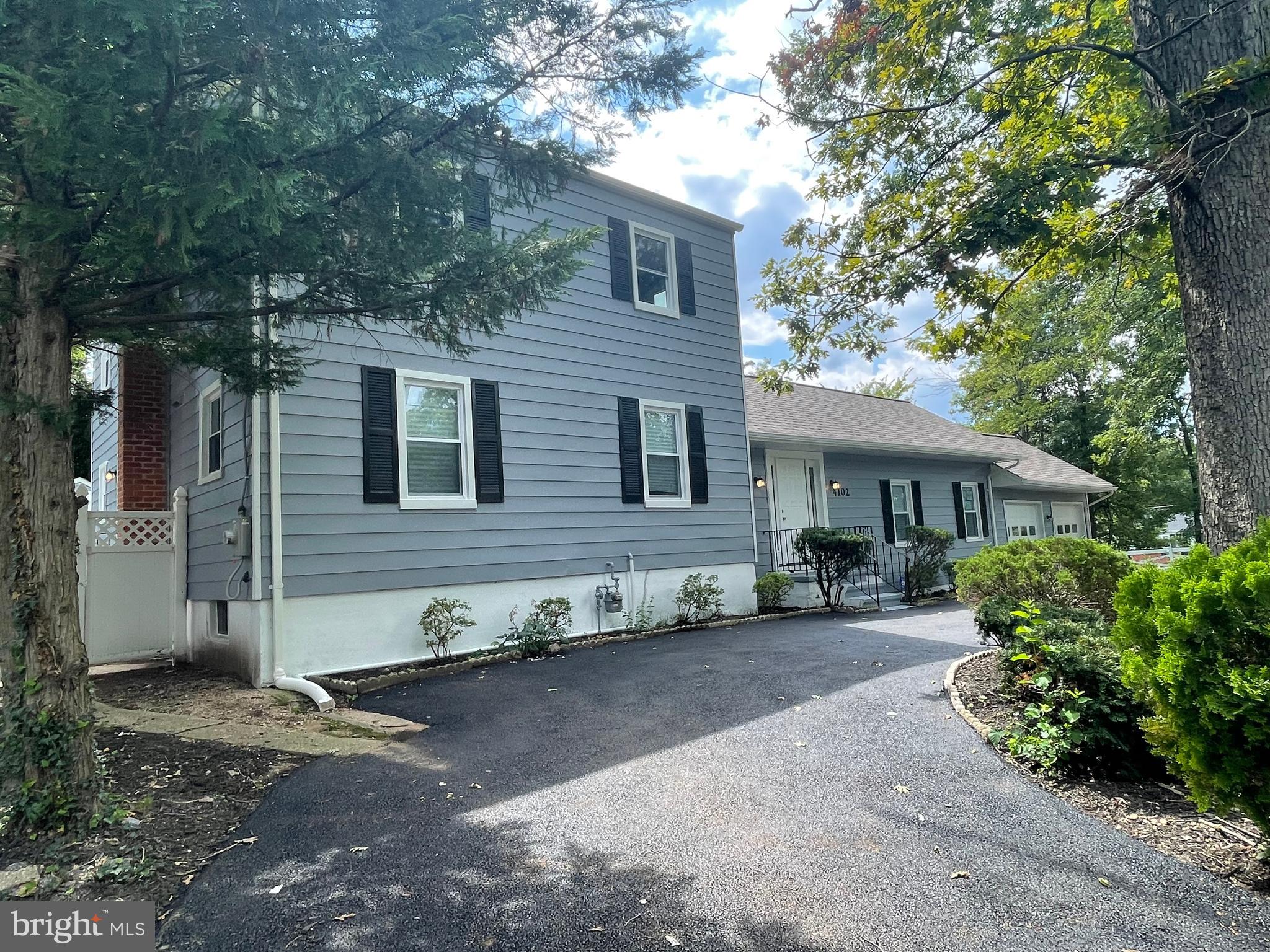 LANDOVER HILLS - Residential