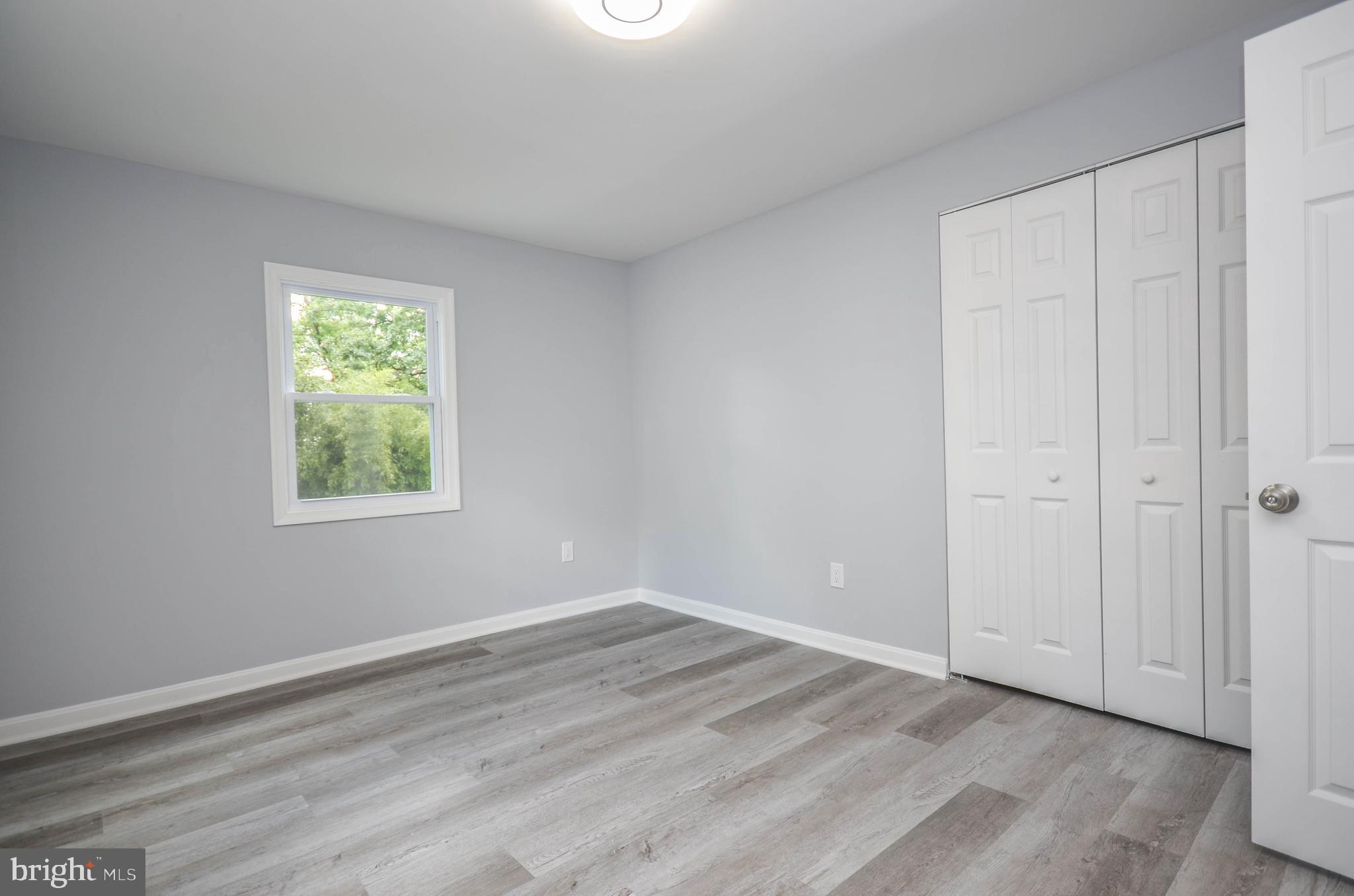 LANDOVER HILLS - Residential