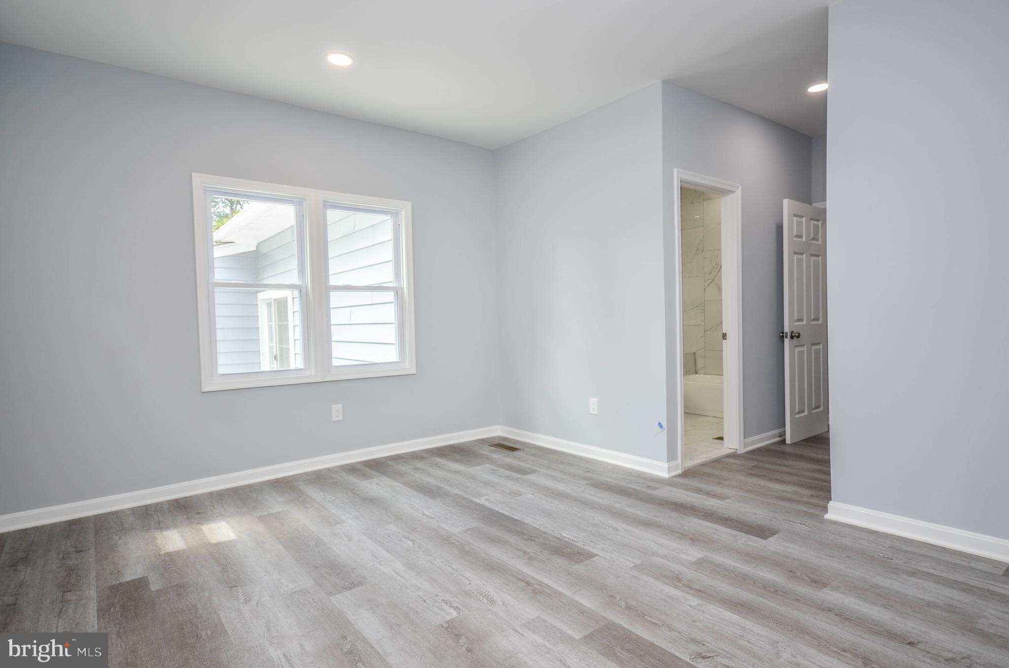 LANDOVER HILLS - Residential