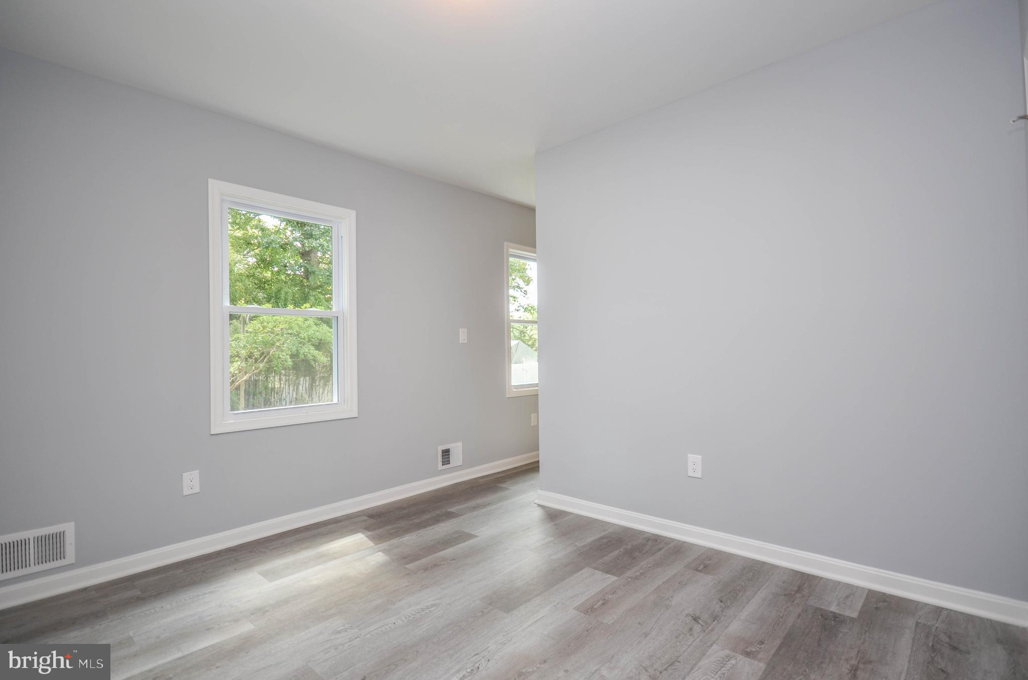 LANDOVER HILLS - Residential