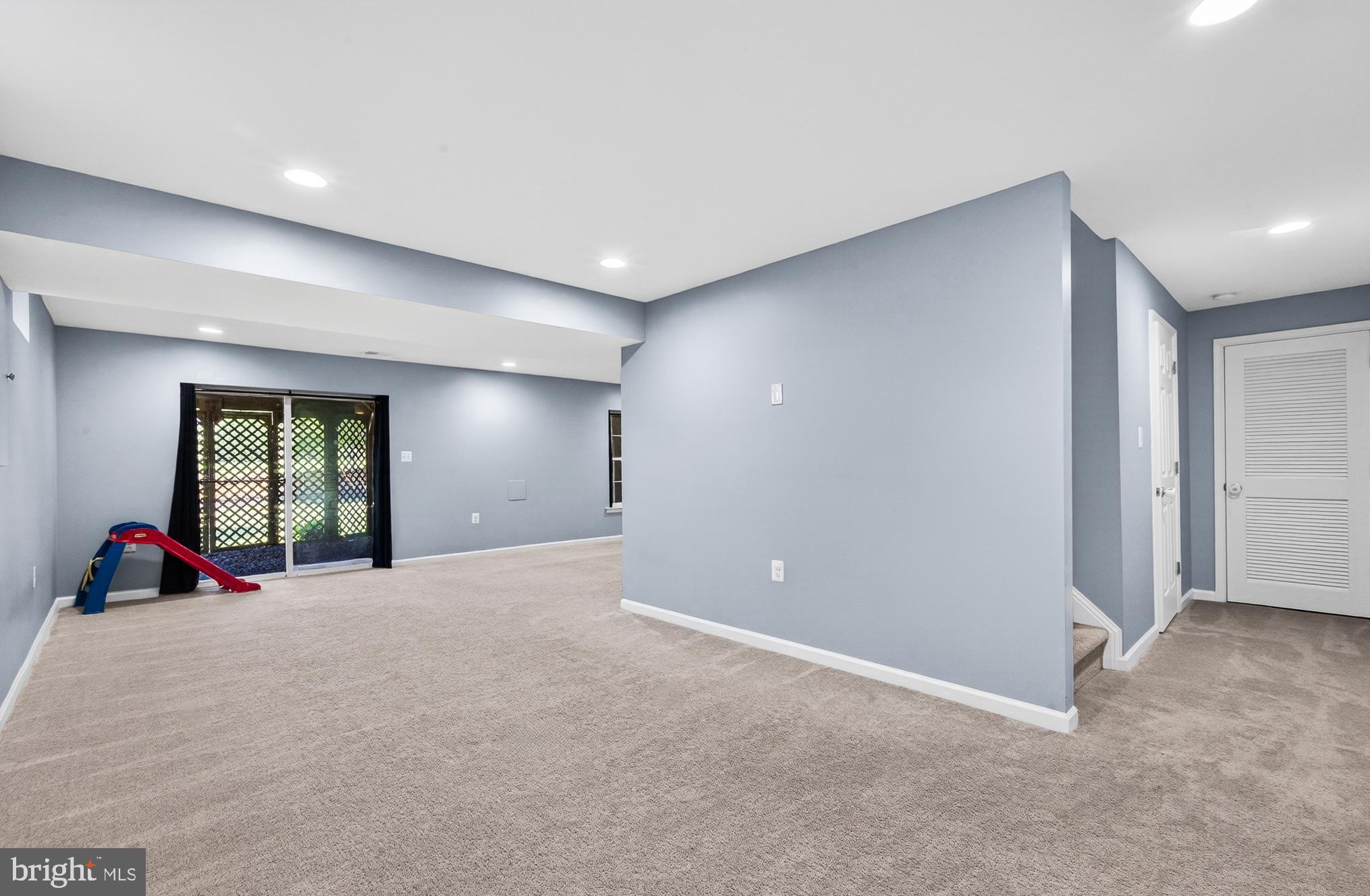 VALLEY SPRINGS - Residential