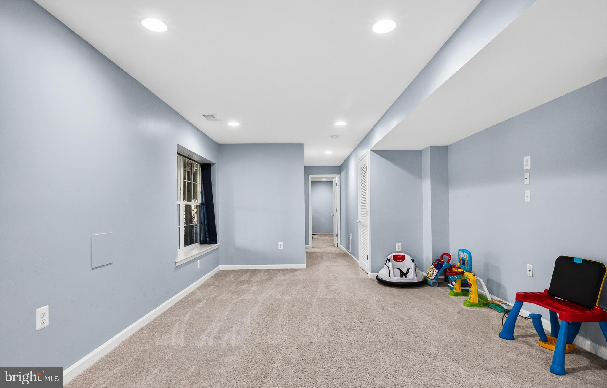 VALLEY SPRINGS - Residential