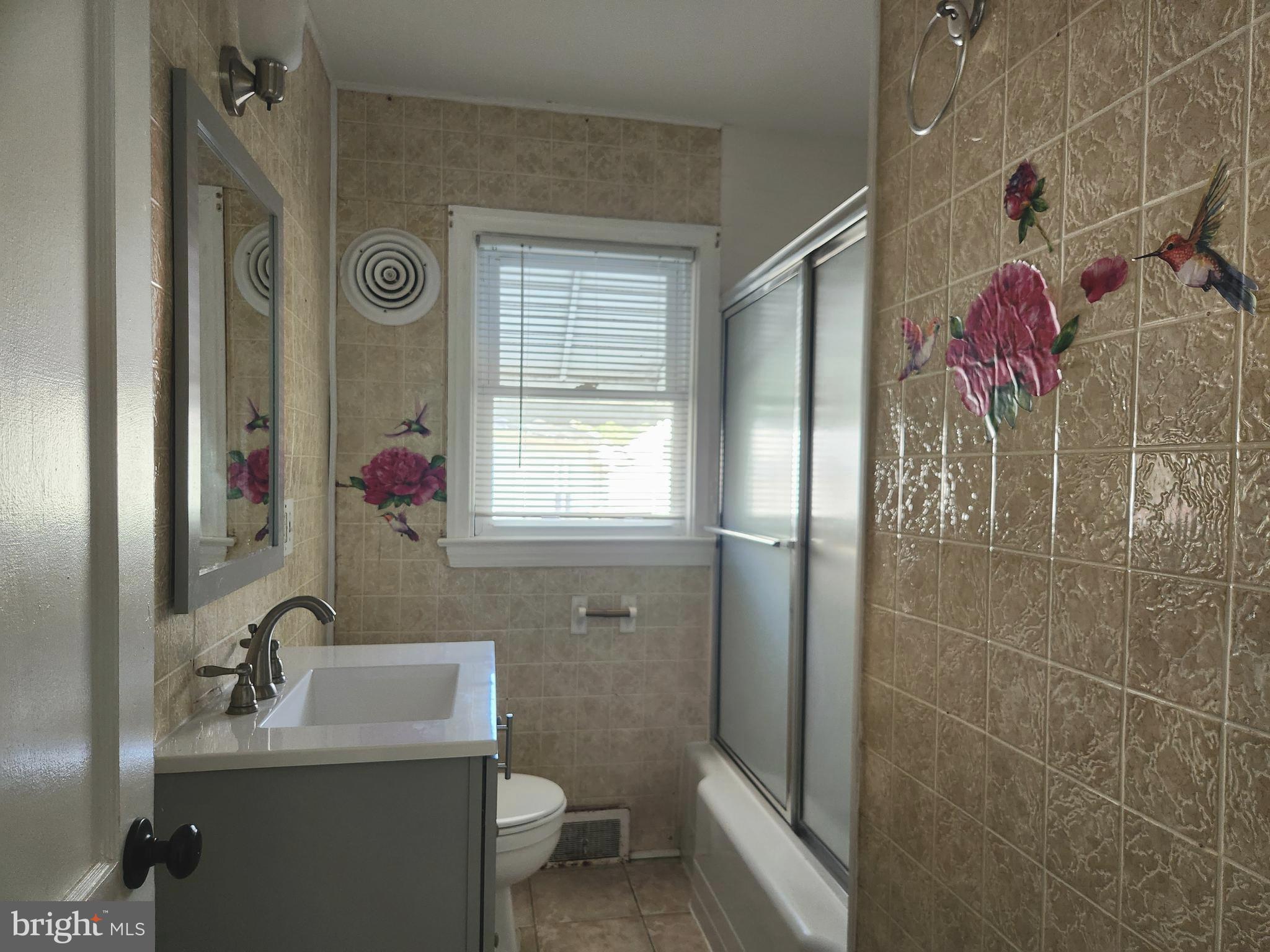 LINCOLN HEIGHTS - Residential