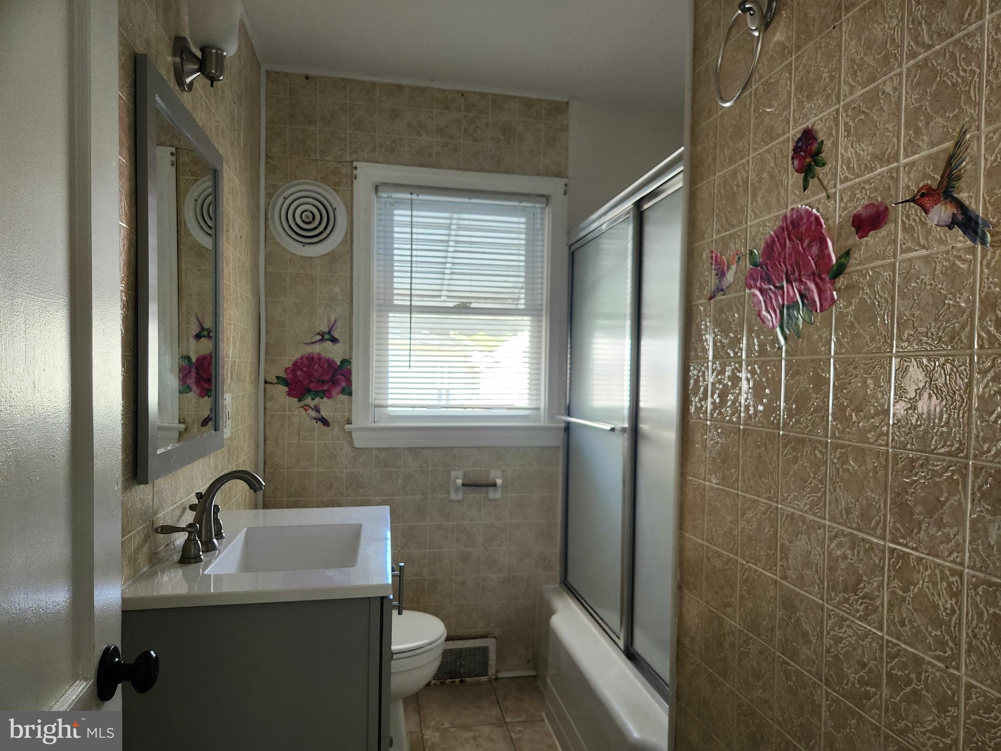 LINCOLN HEIGHTS - Residential