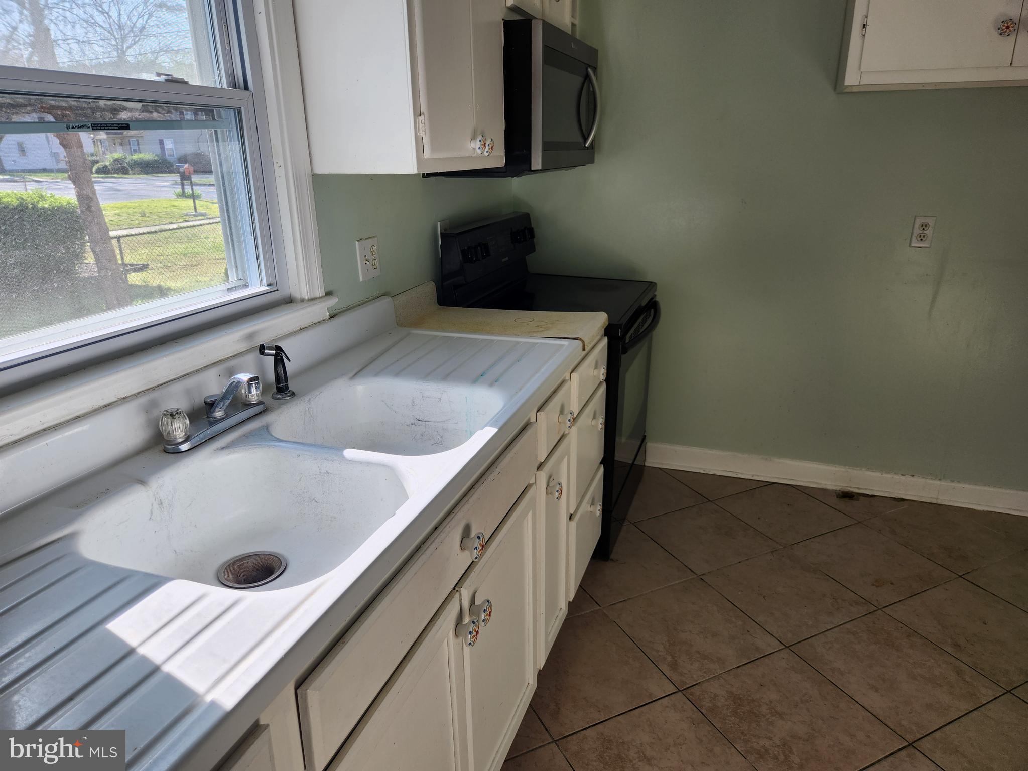 LINCOLN HEIGHTS - Residential