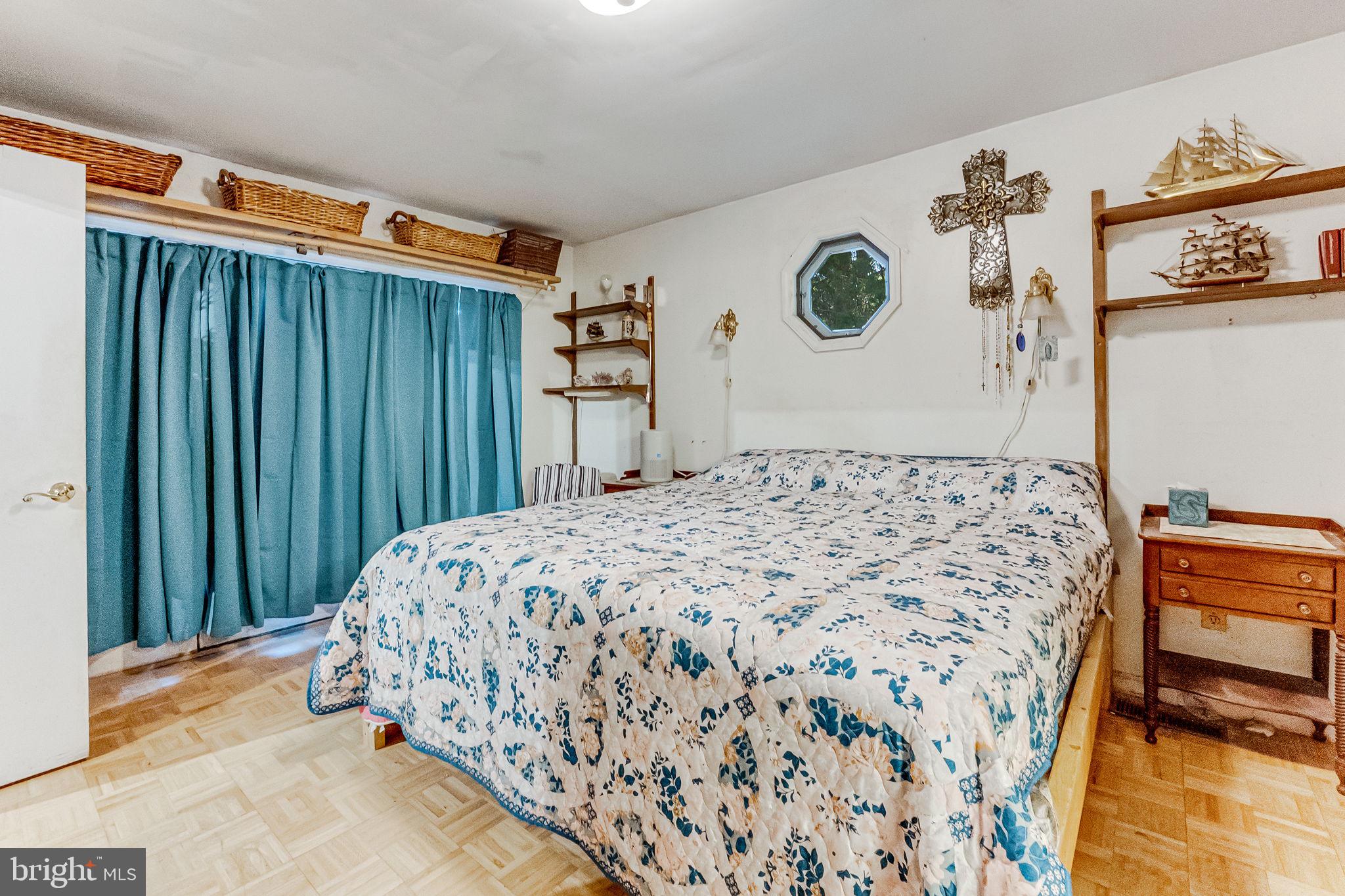 FRIENDSHIP ACRES - Residential