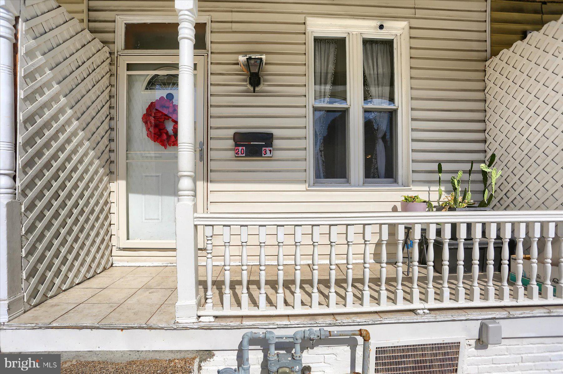 2031 LOGAN STREET