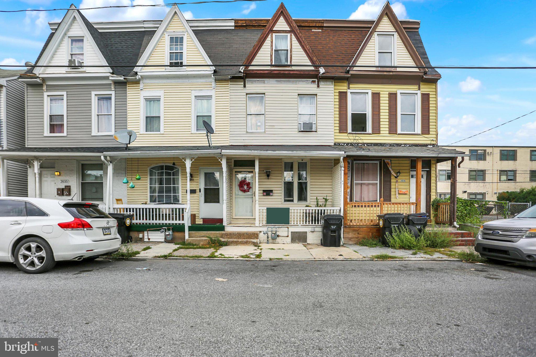 2031 LOGAN STREET