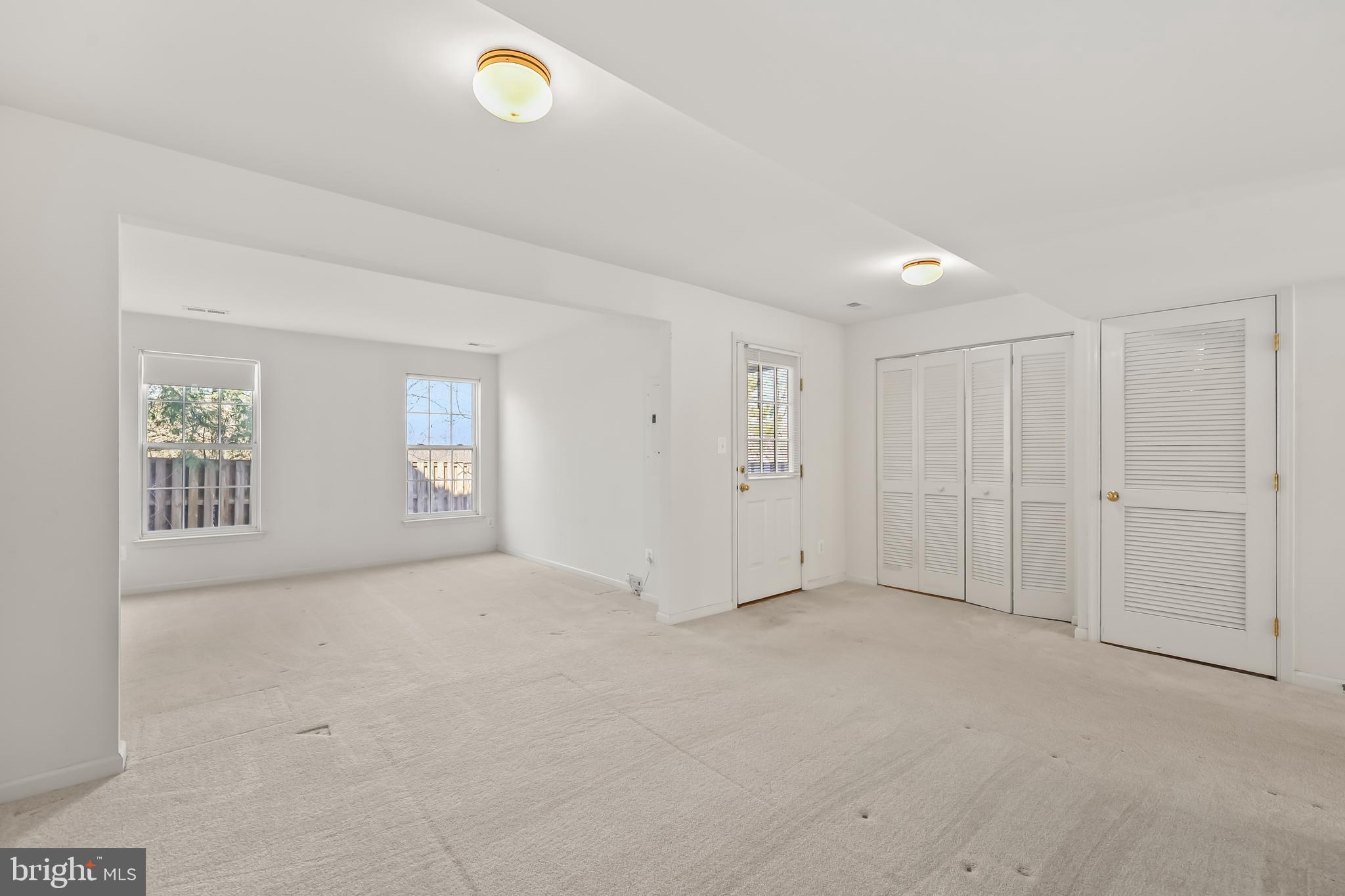 LORTON STATION SOUTH - Residential