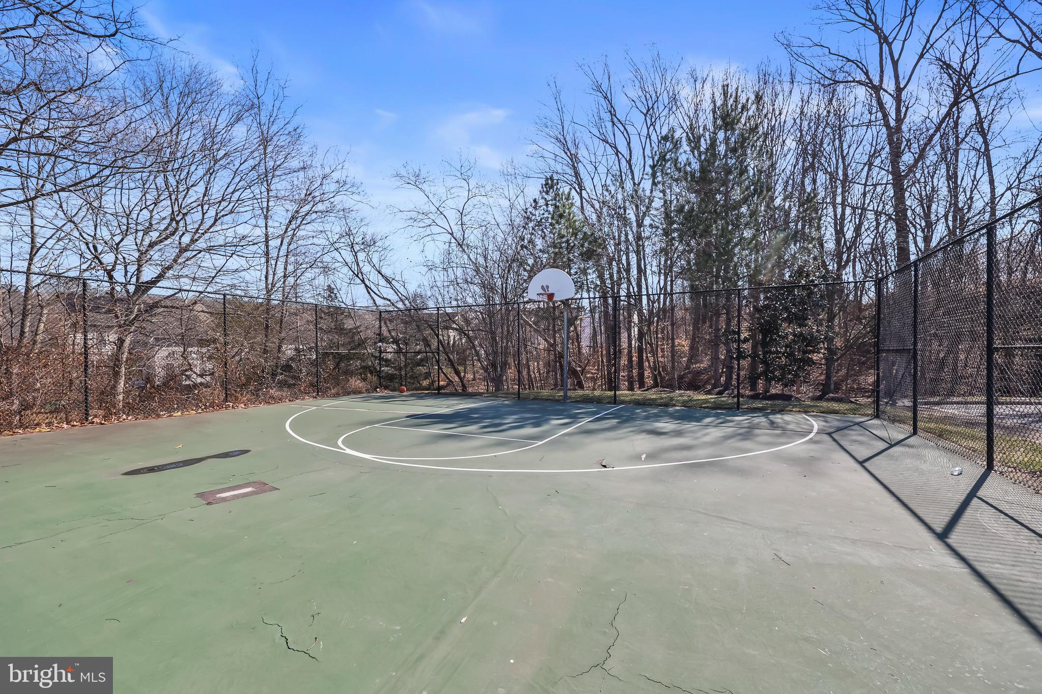 LORTON STATION SOUTH - Residential