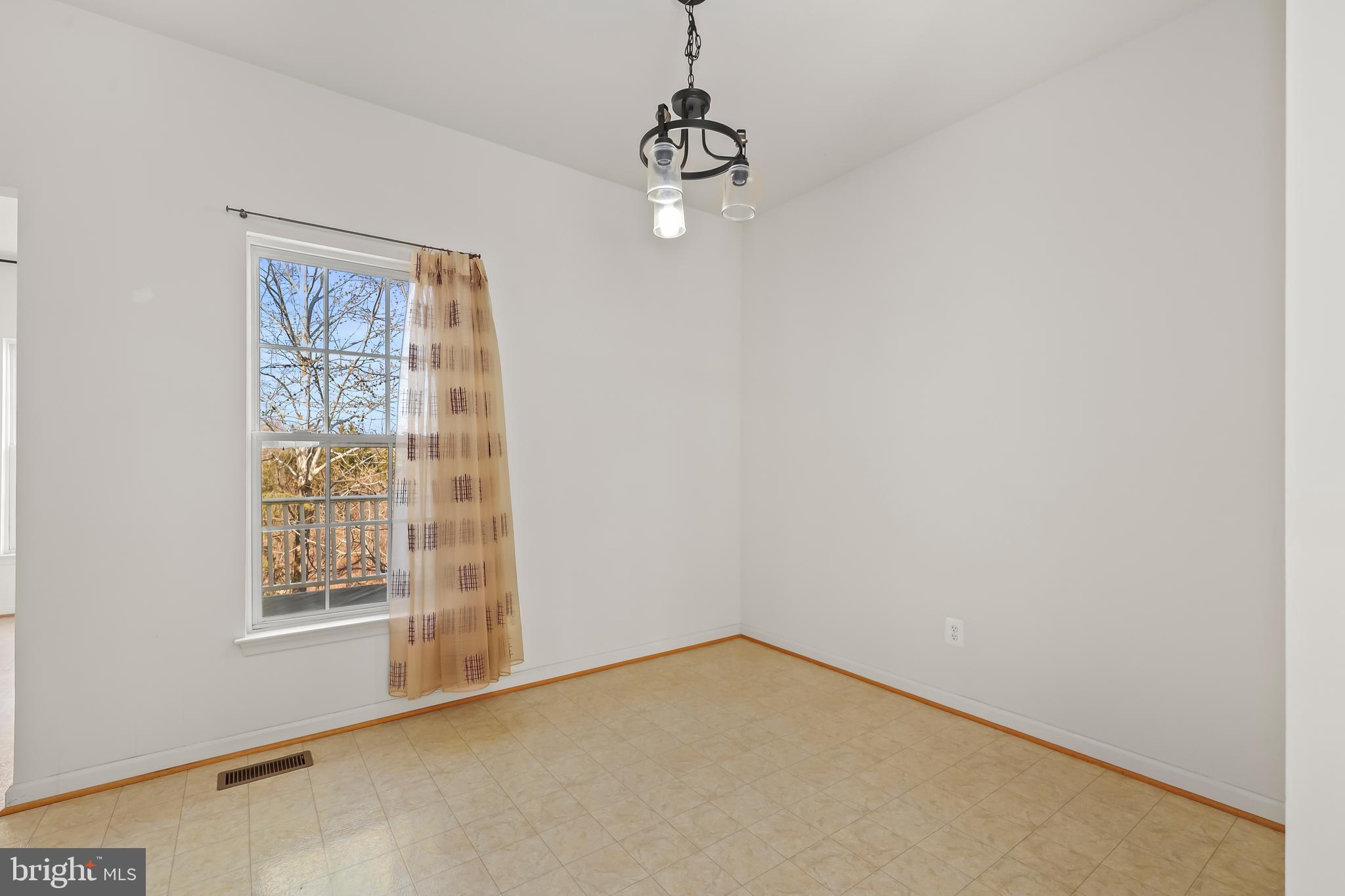 LORTON STATION SOUTH - Residential