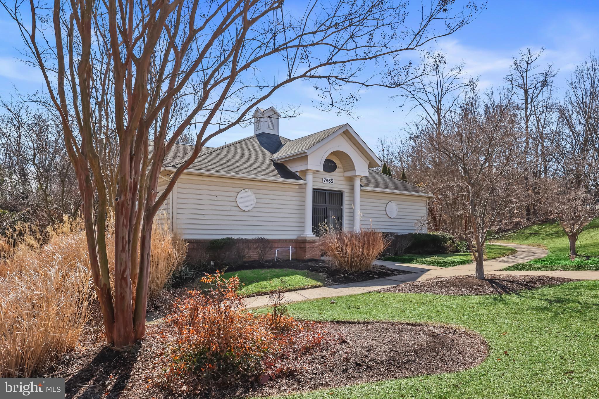 LORTON STATION SOUTH - Residential