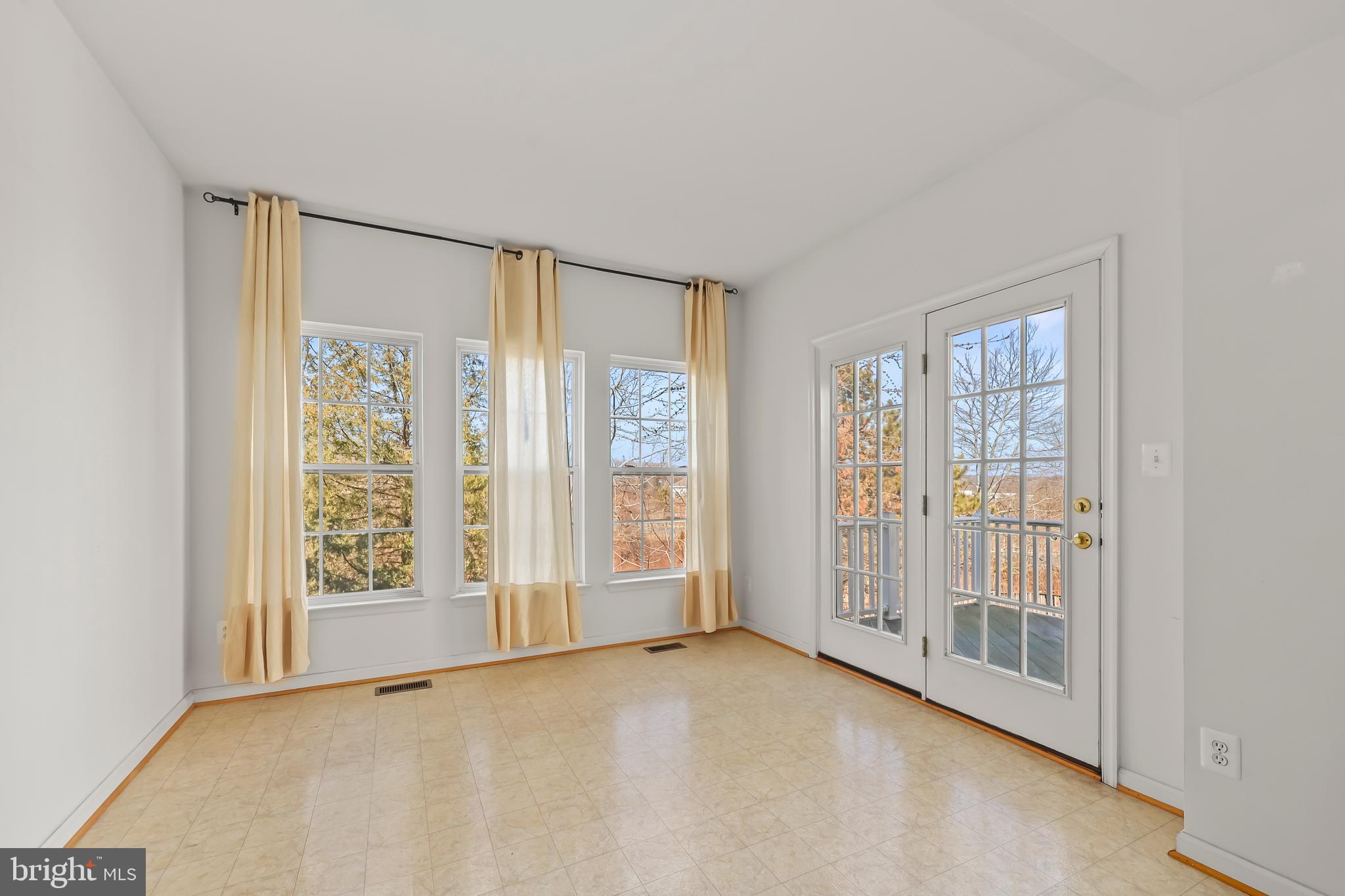 LORTON STATION SOUTH - Residential