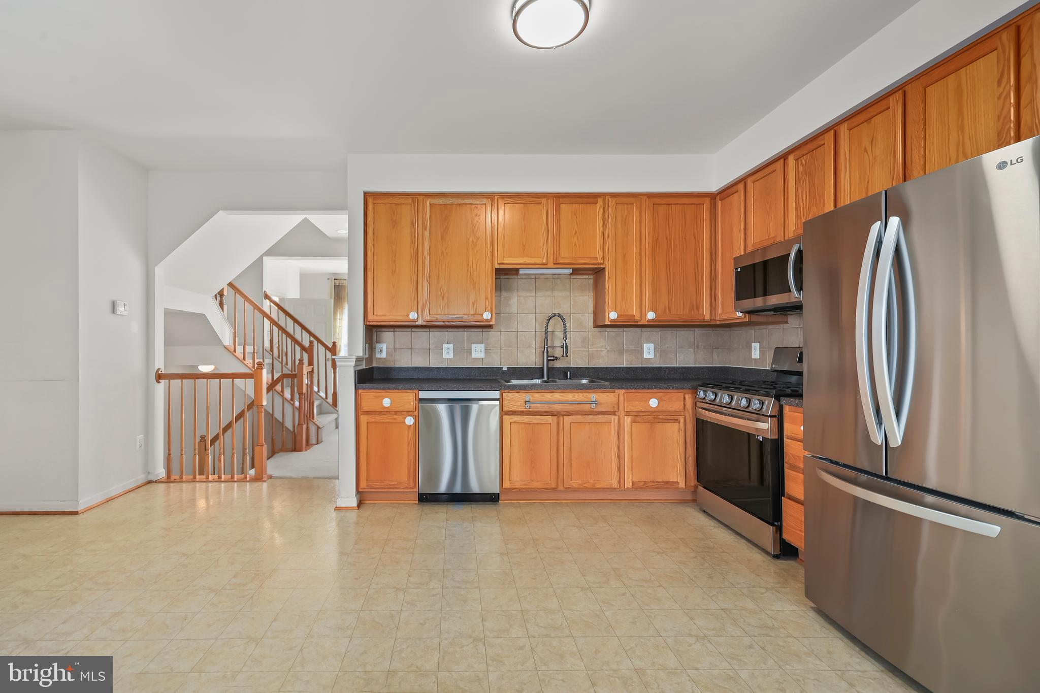 LORTON STATION SOUTH - Residential