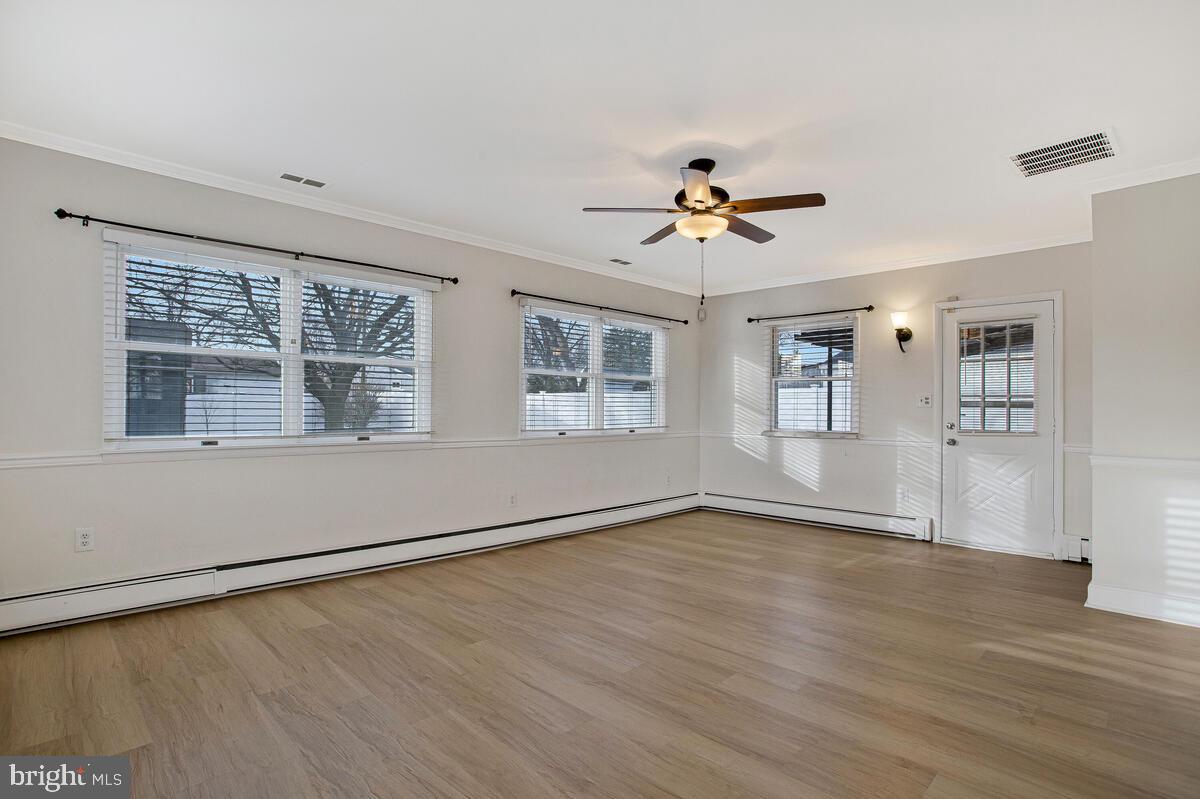 ARUNDEL HILLS - Residential